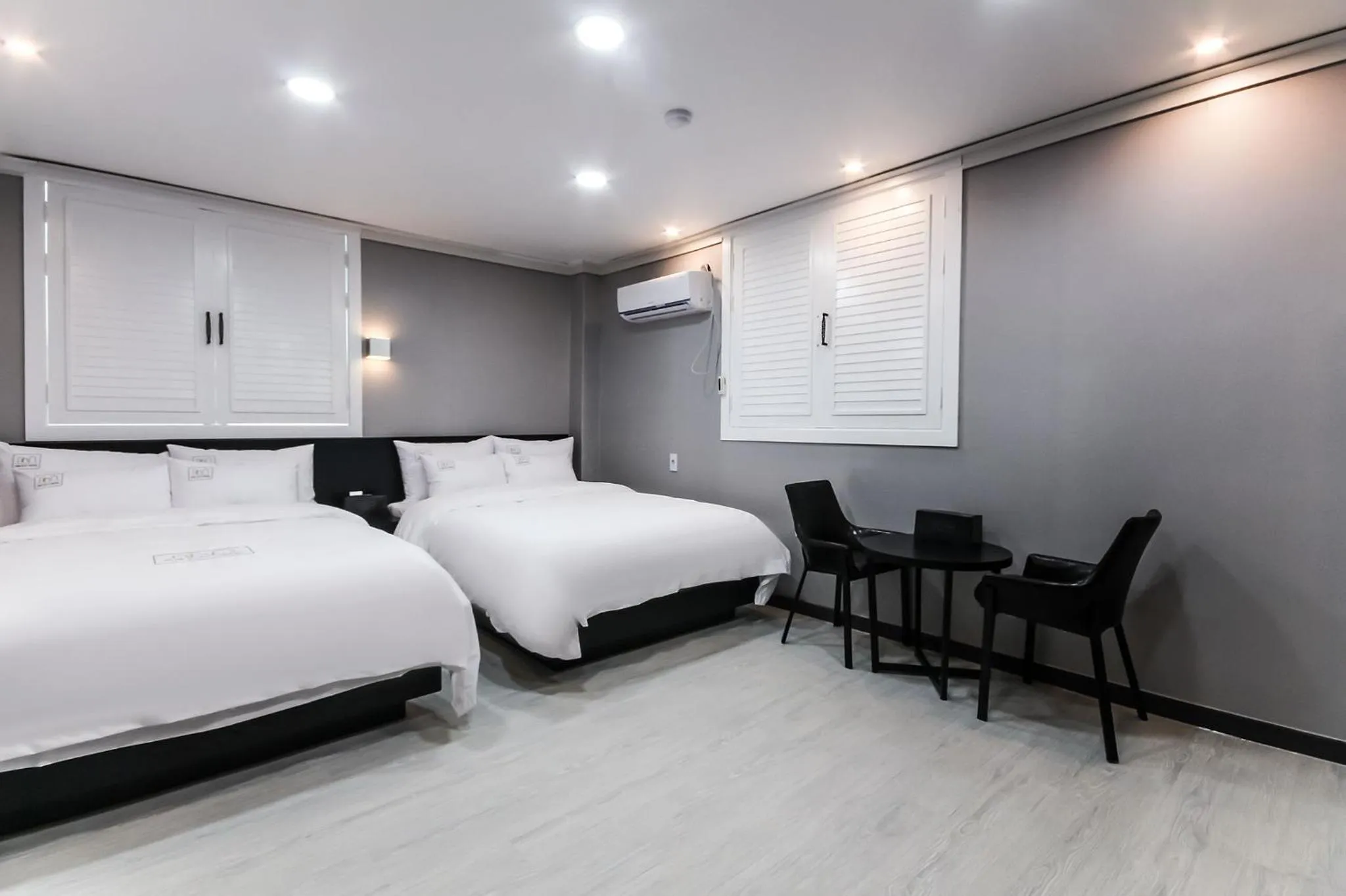 Bedroom, Bed in Hotel The City