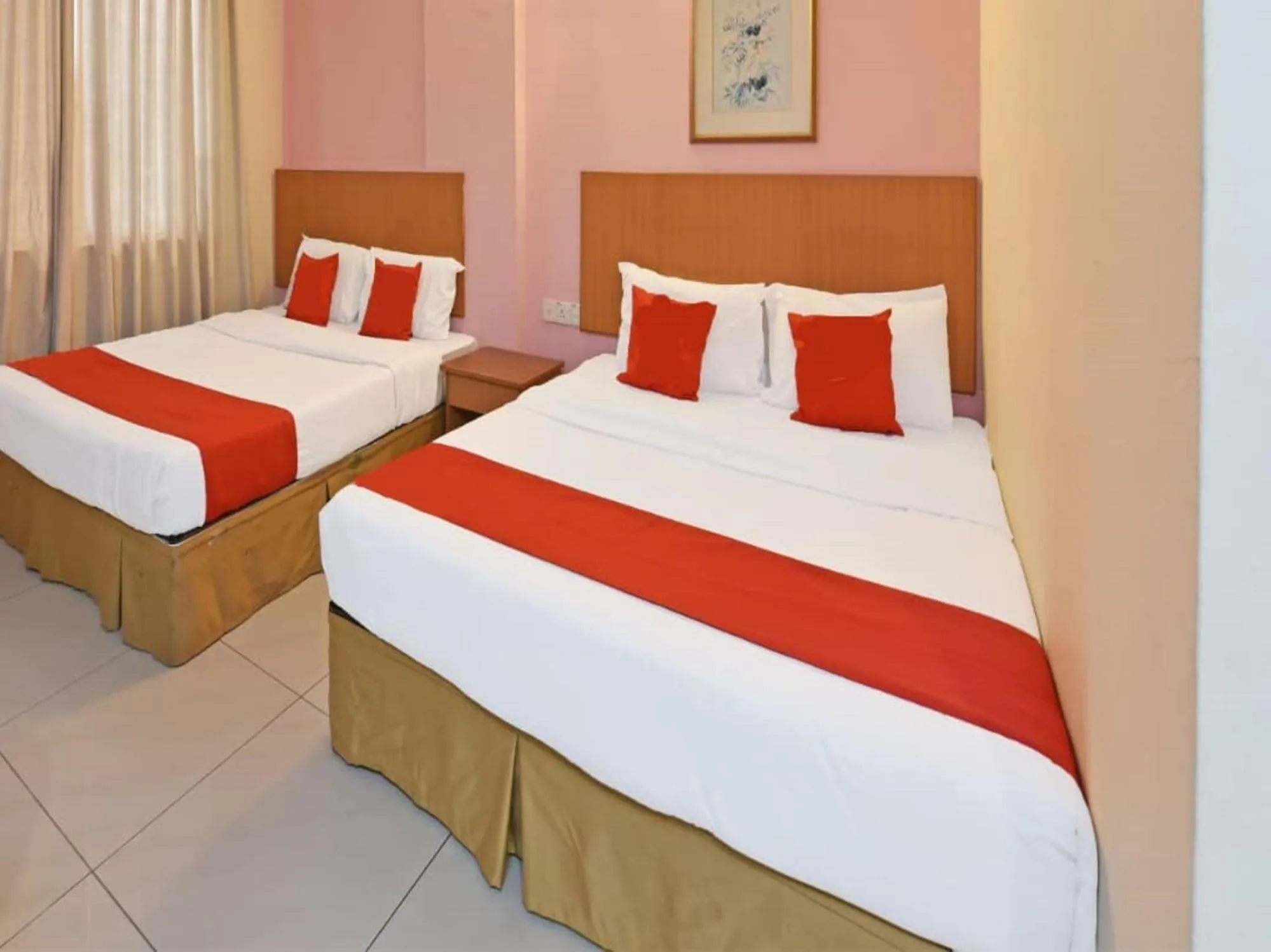 Bedroom, Bed in MRC Hotel Melaka Raya