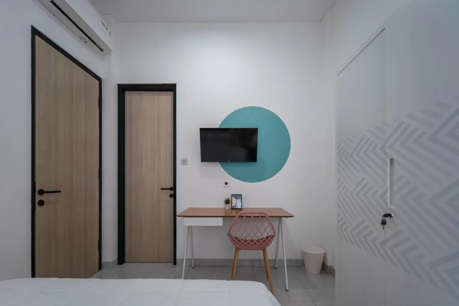 Bedroom, Bed in Cove River Haus