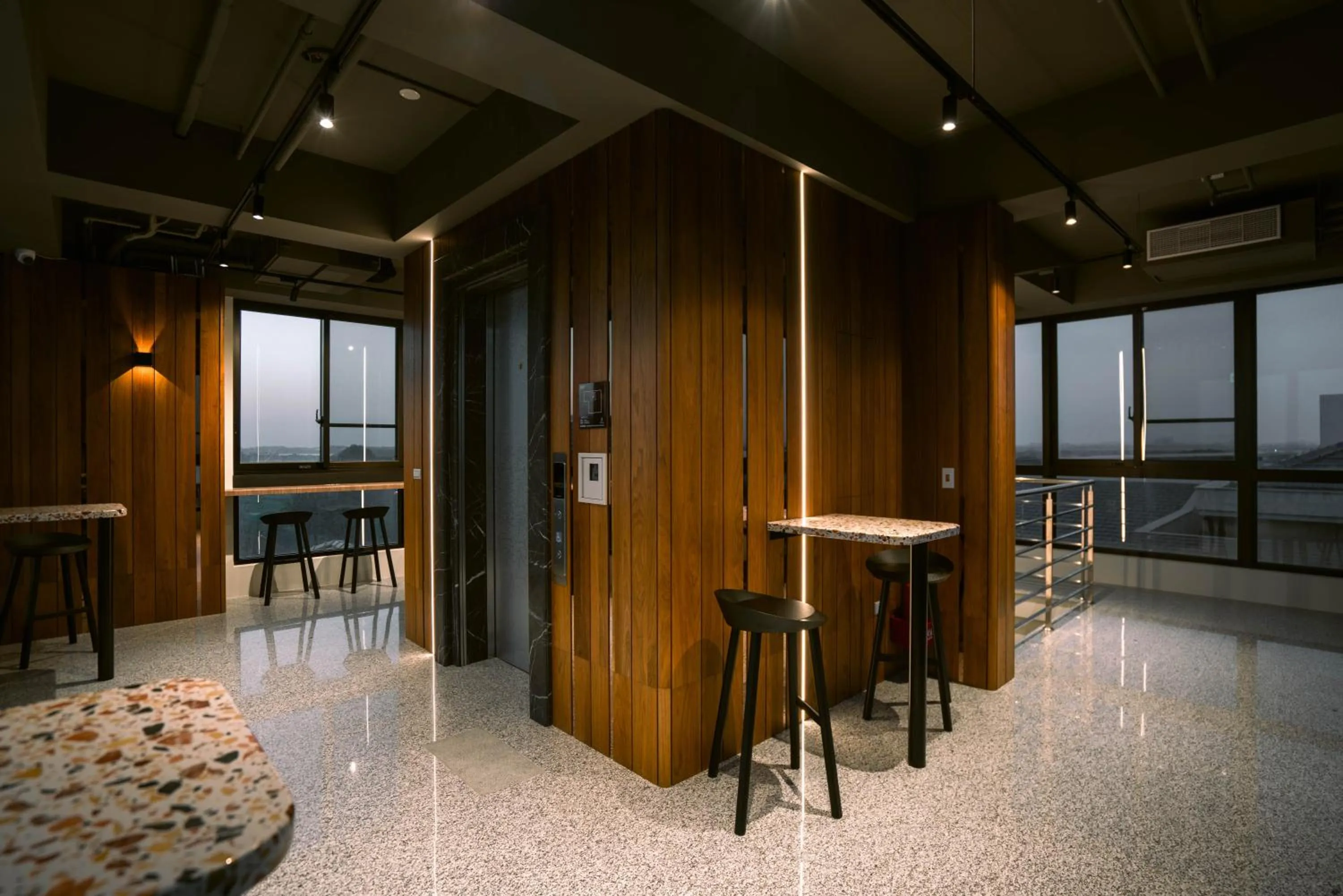 Seating area in XIUXI Anping Hotel