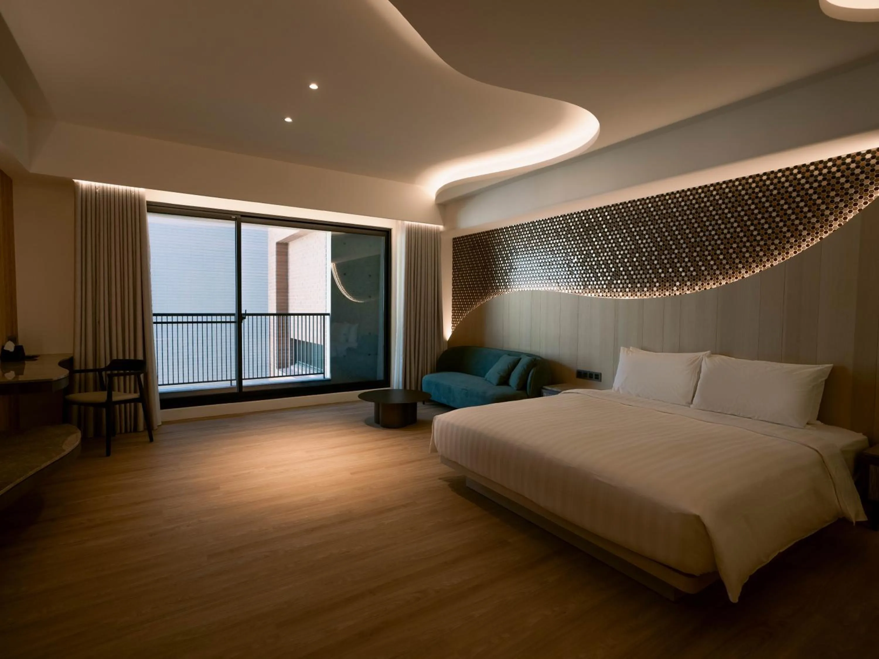 Photo of the whole room, Bed in XIUXI Anping Hotel
