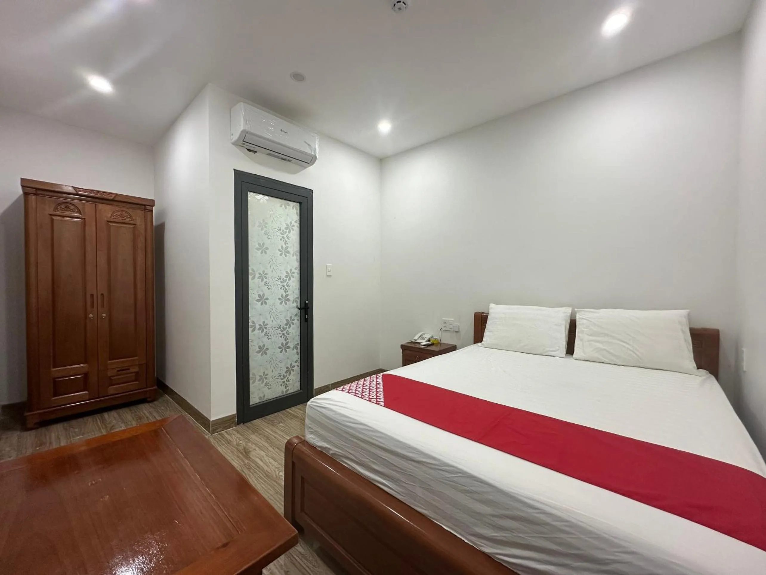 Bedroom in Motel Phuong Linh