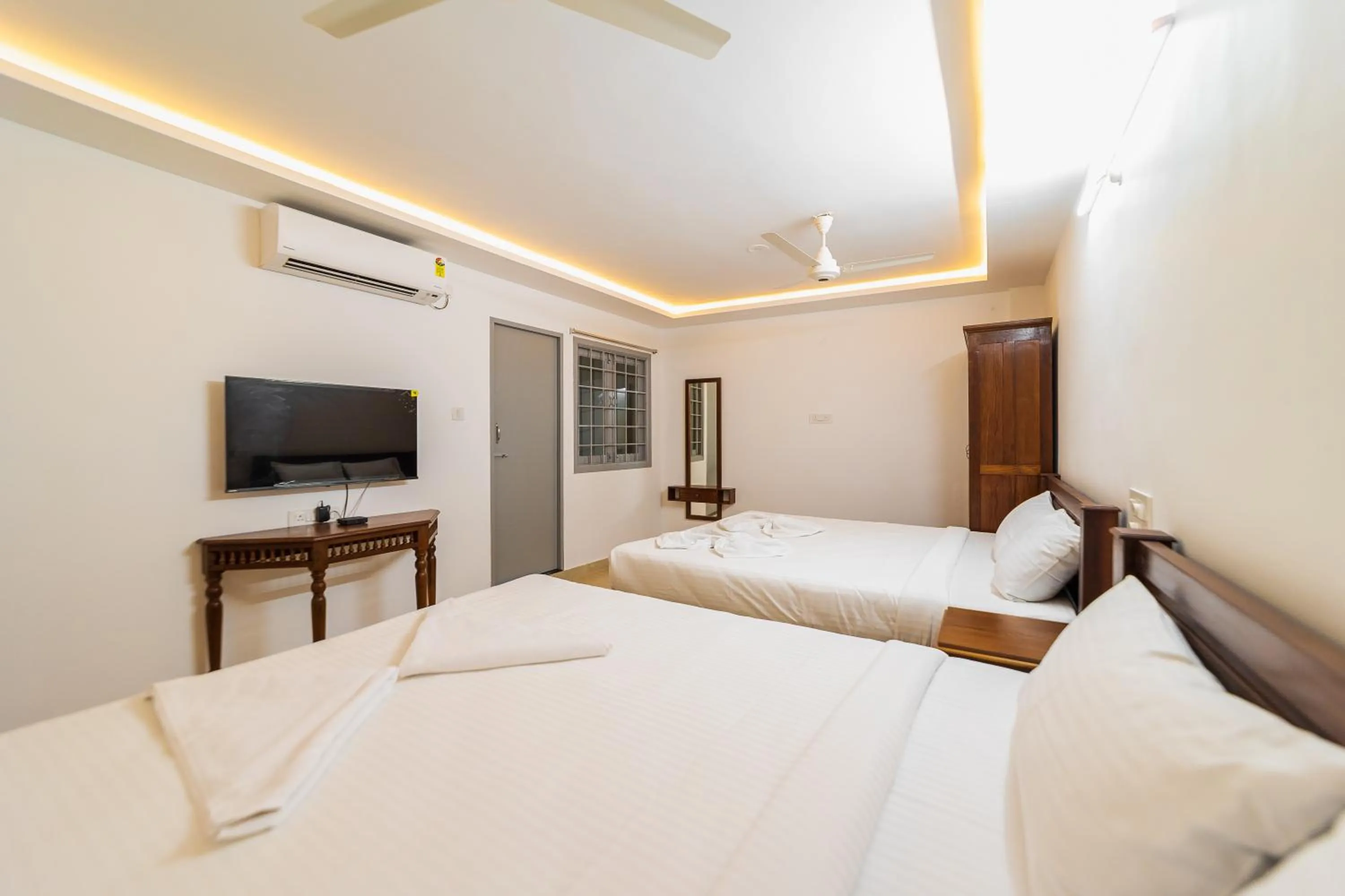 TV and multimedia, Bed in Bonne Chance Heritage Residence