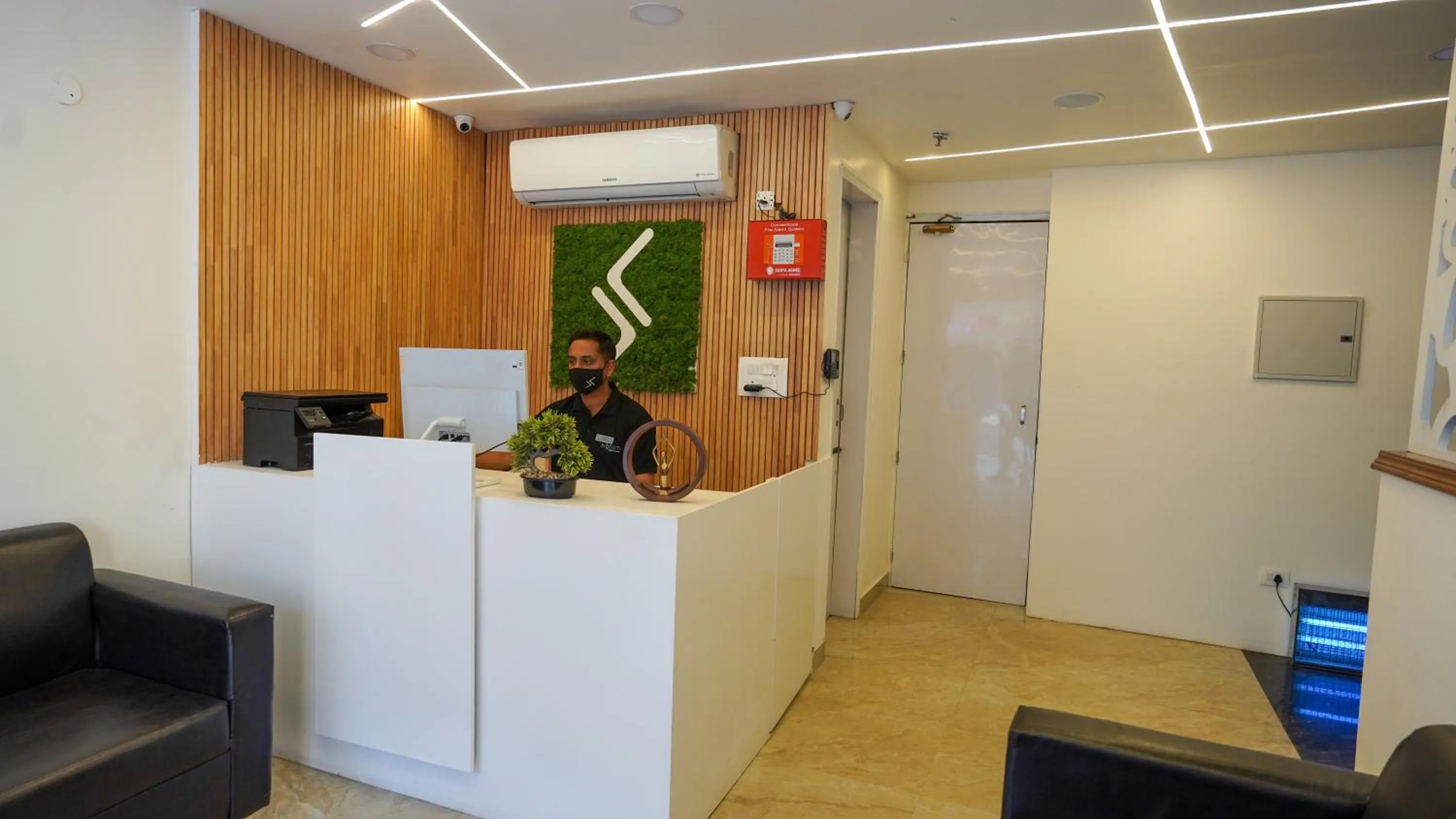 Lobby or reception in Hotel Northwind Mohali