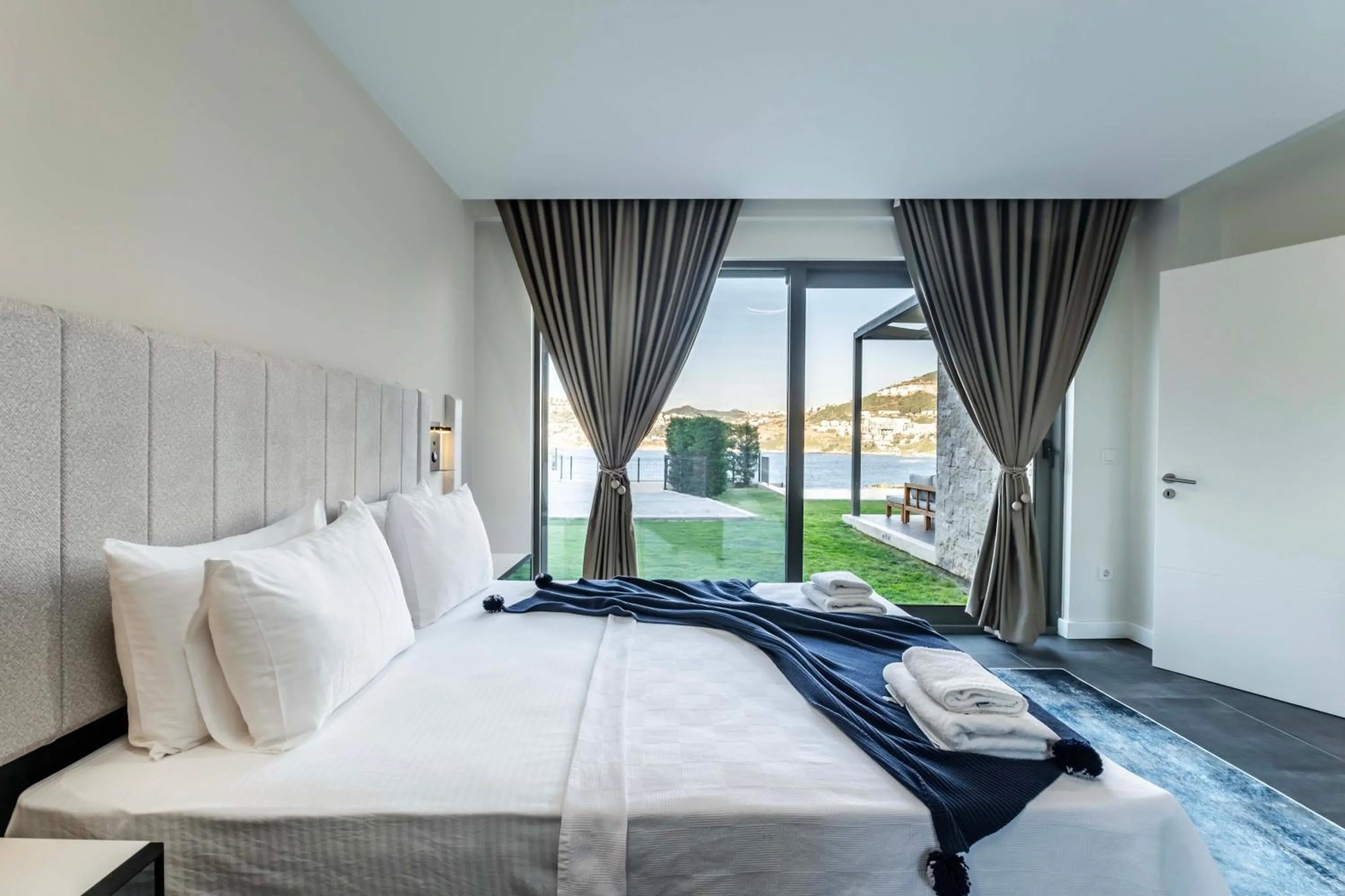 Bedroom, Bed in Bovilla Hotel Salt Yalıkavak