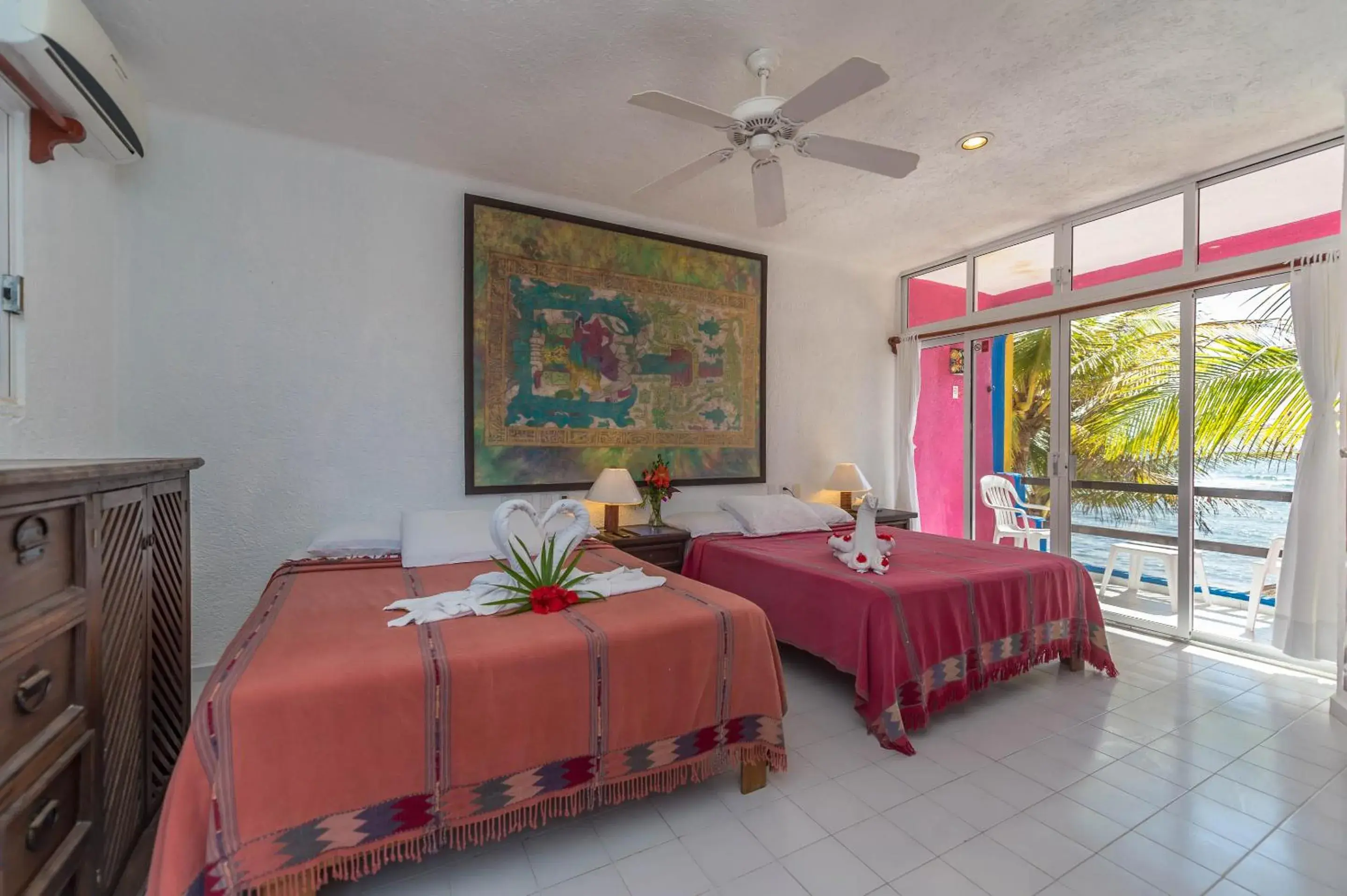 Classic Double Room with Sea View in Del Sol Beachfront Classic Double Room with Sea View in Del Sol Beachfront