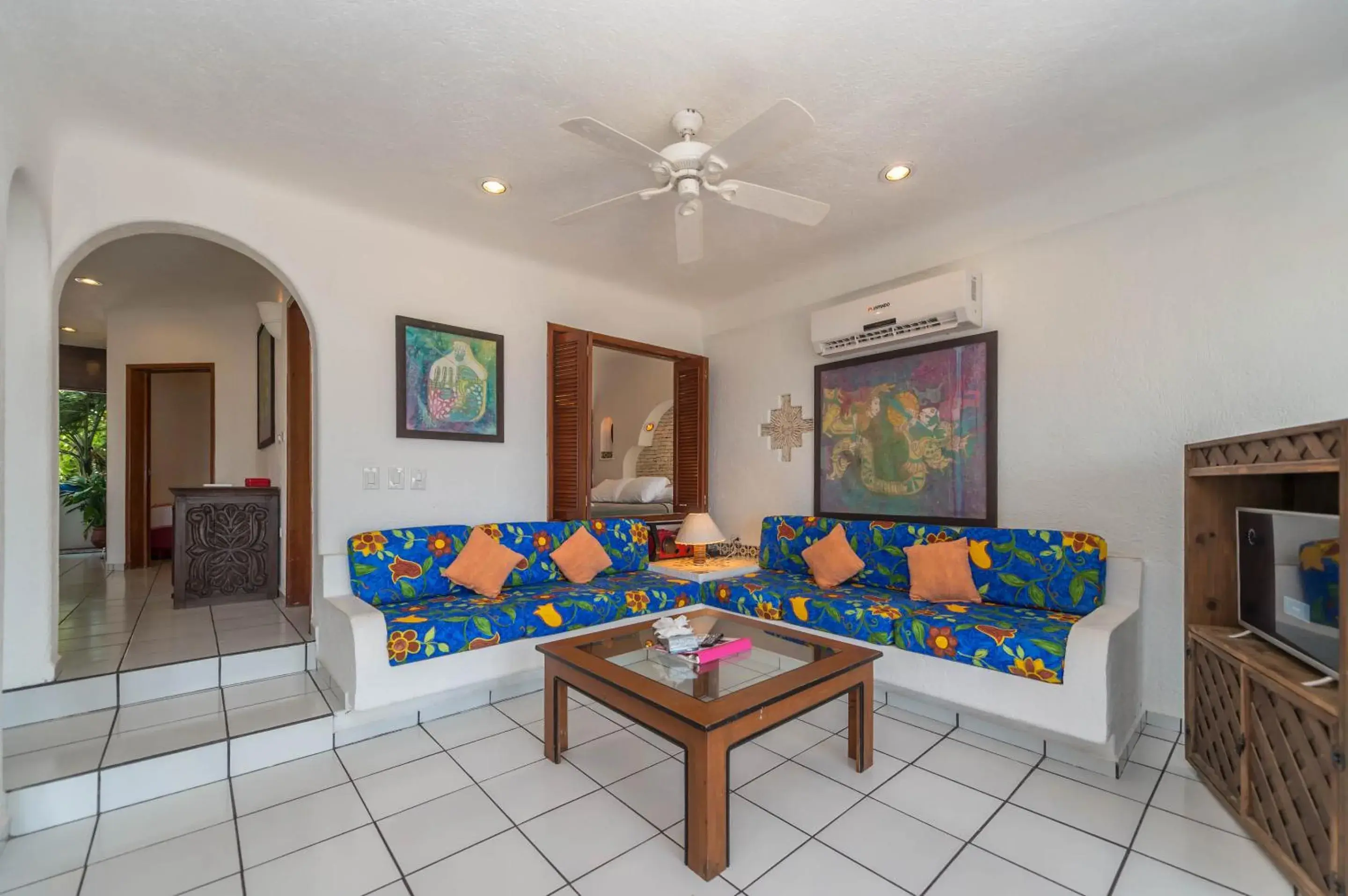 Deluxe Apartment in Del Sol Beachfront Deluxe Apartment in Del Sol Beachfront