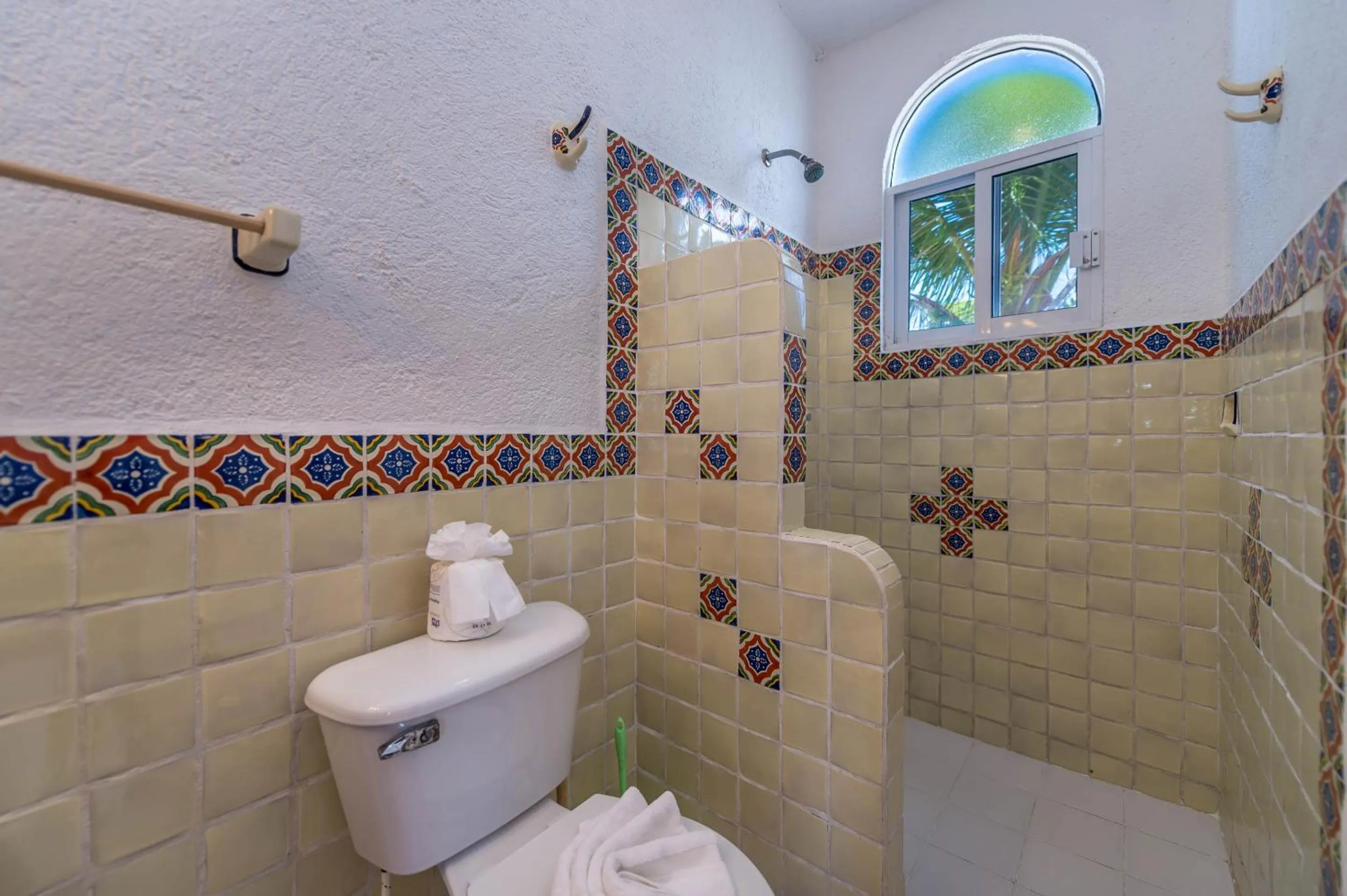 Bathroom in Del Sol Beachfront