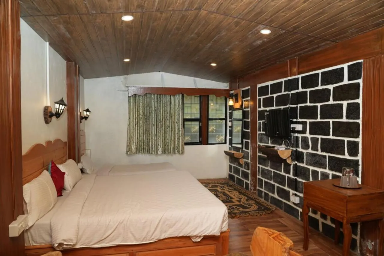 Vetrivel International by Brown Tree Resorts