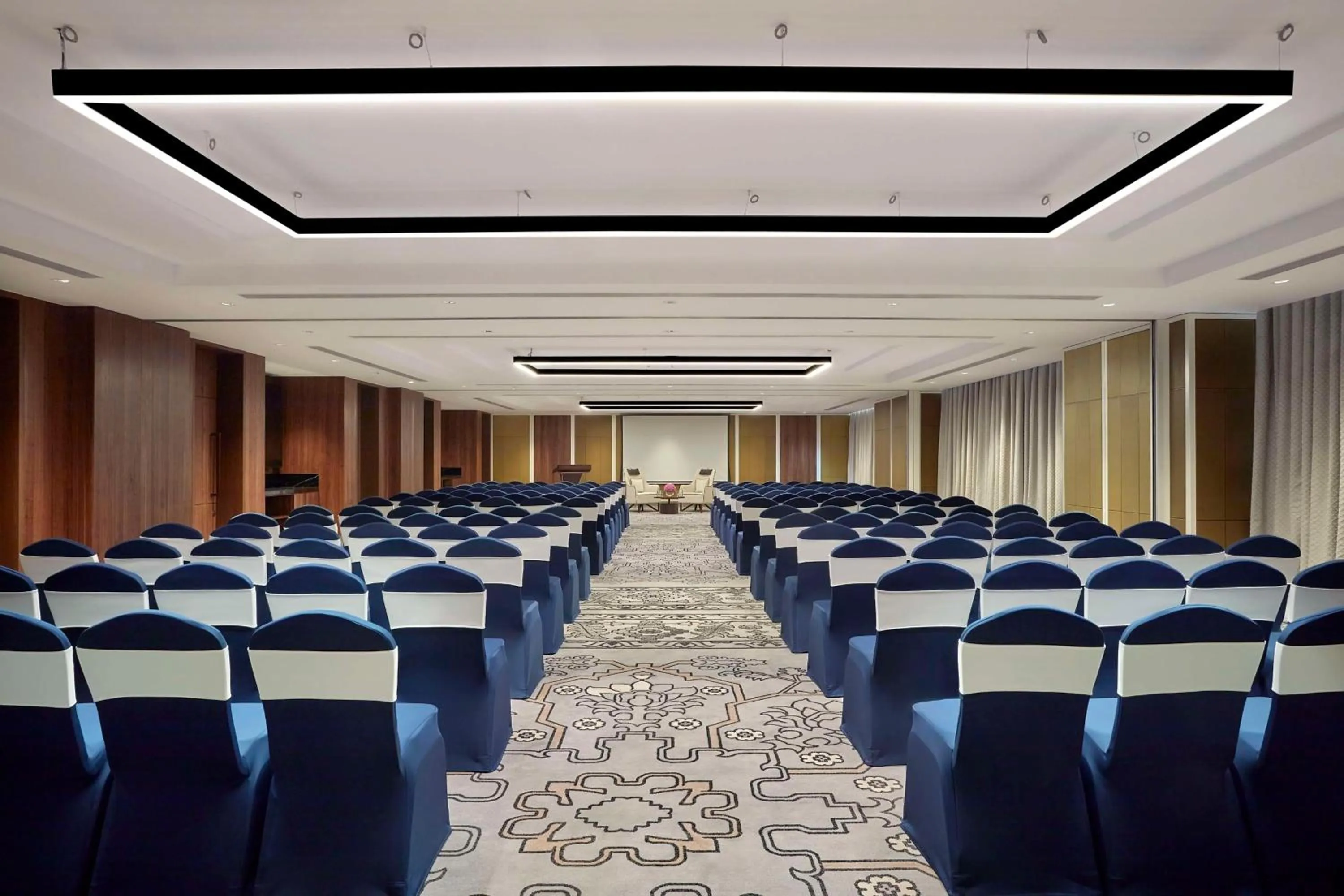 Meeting/conference room in Doubletree By Hilton Bengaluru Whitefield