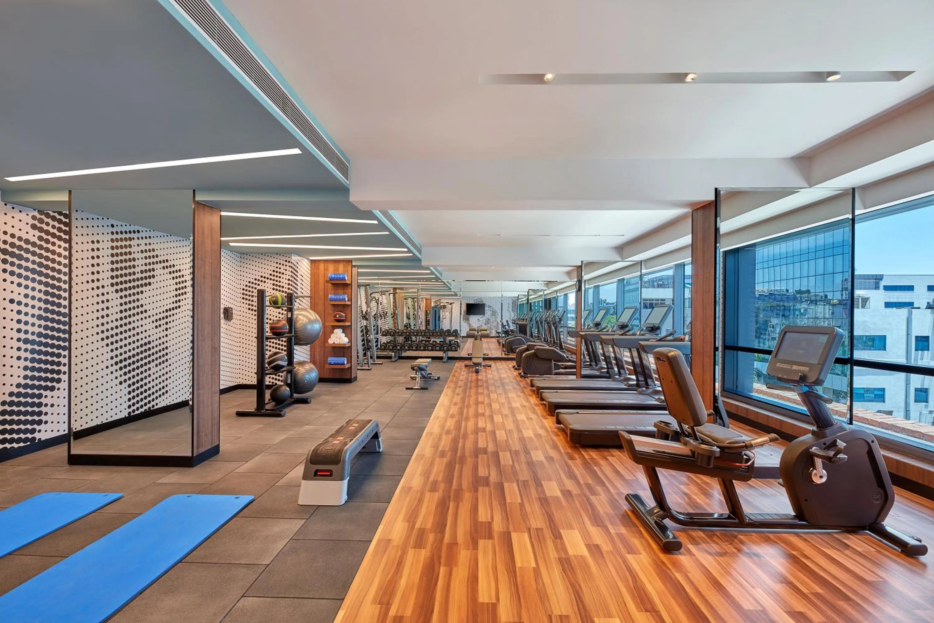 Fitness centre/facilities in Doubletree By Hilton Bengaluru Whitefield