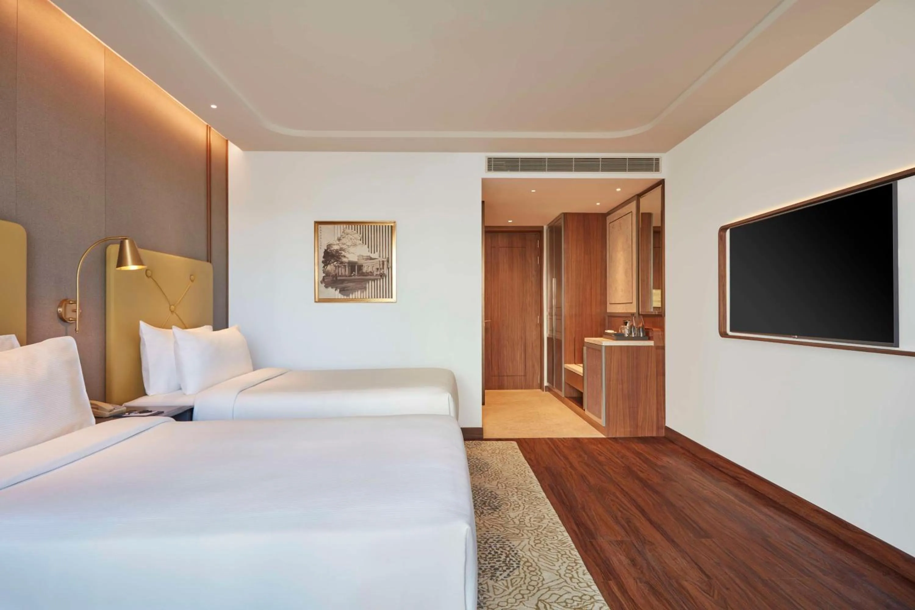 Bed in Doubletree By Hilton Bengaluru Whitefield