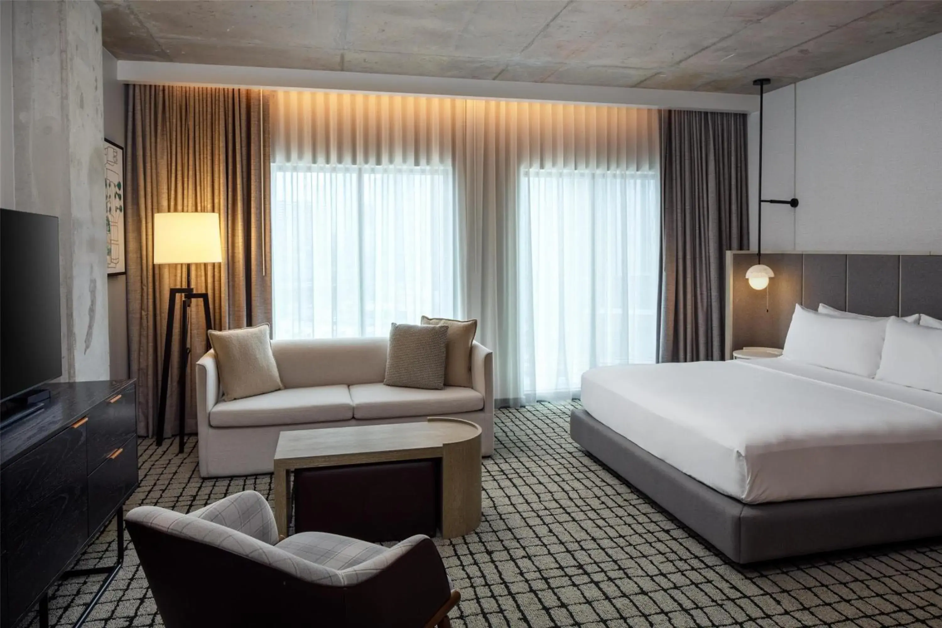 King Studio with Roll-In Shower - Mobility Accessible in Homewood Suites By Hilton Nashville Downtown The Gulch King Studio with Roll-In Shower - Mobility Accessible in Homewood Suites By Hilton Nashville Downtown The Gulch