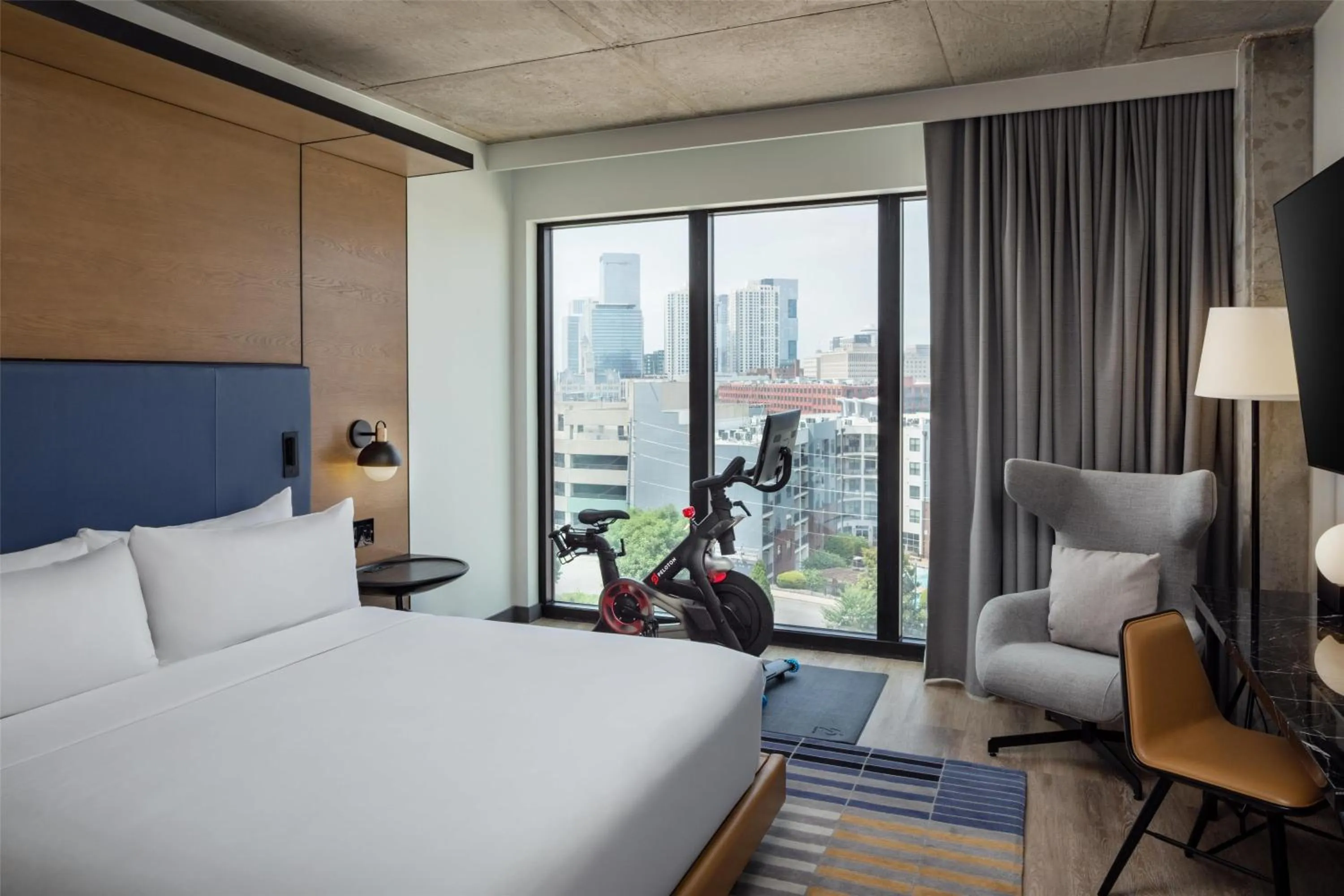 Bed in Canopy By Hilton Nashville Downtown The Gulch