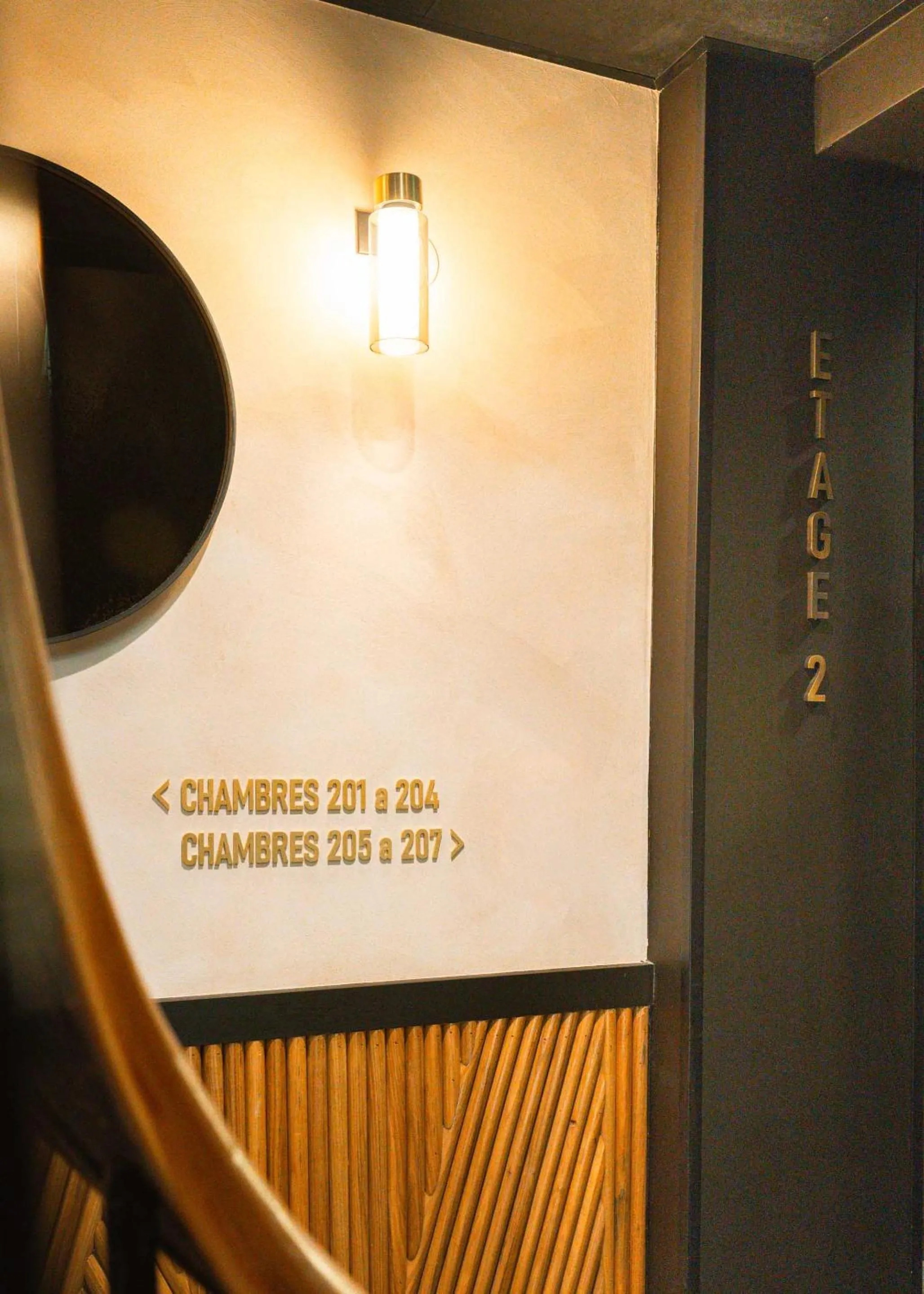 Property building in Limehome Paris Montmartre