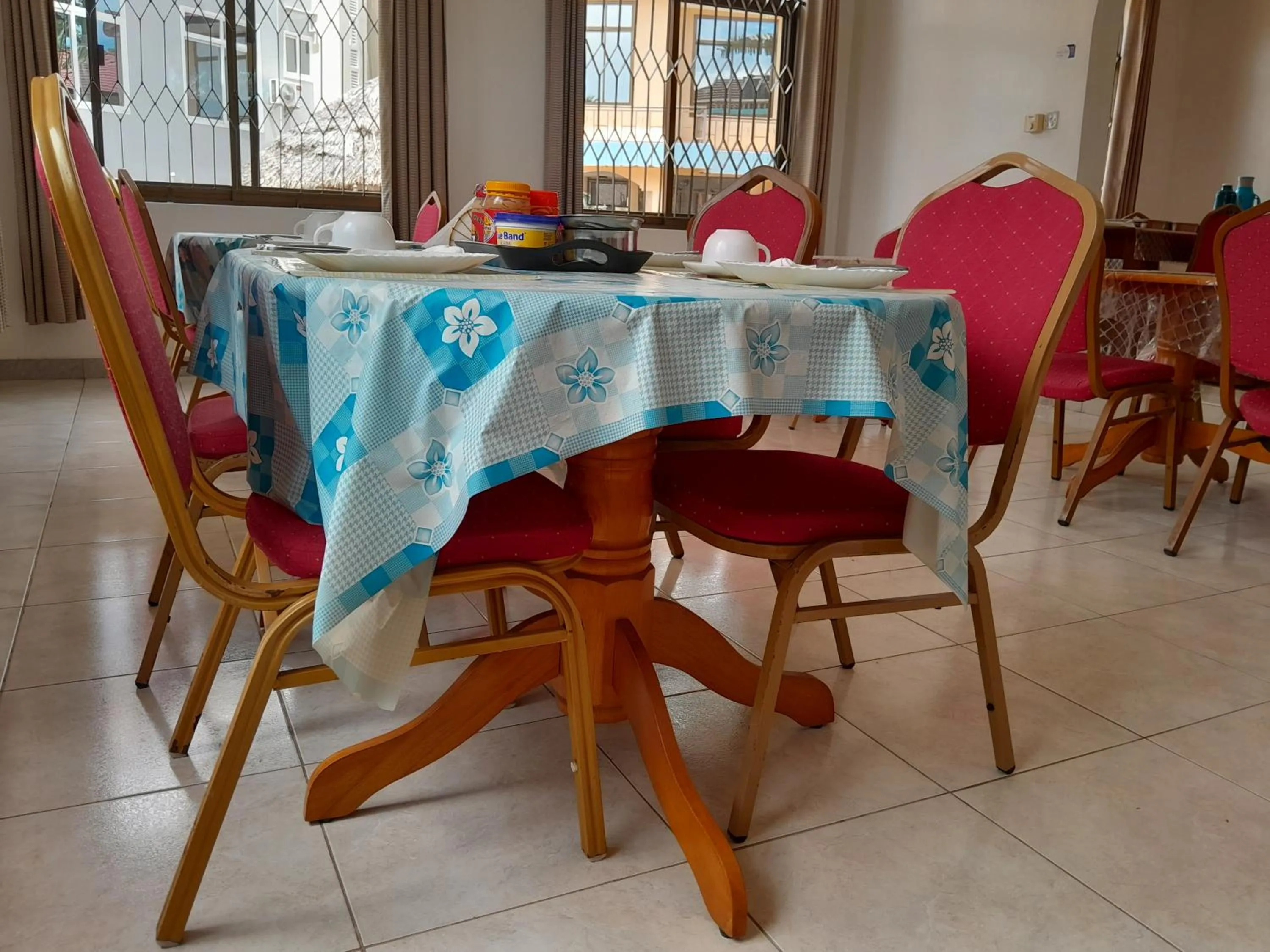 Restaurant/places to eat in WILIVINA HOTEL