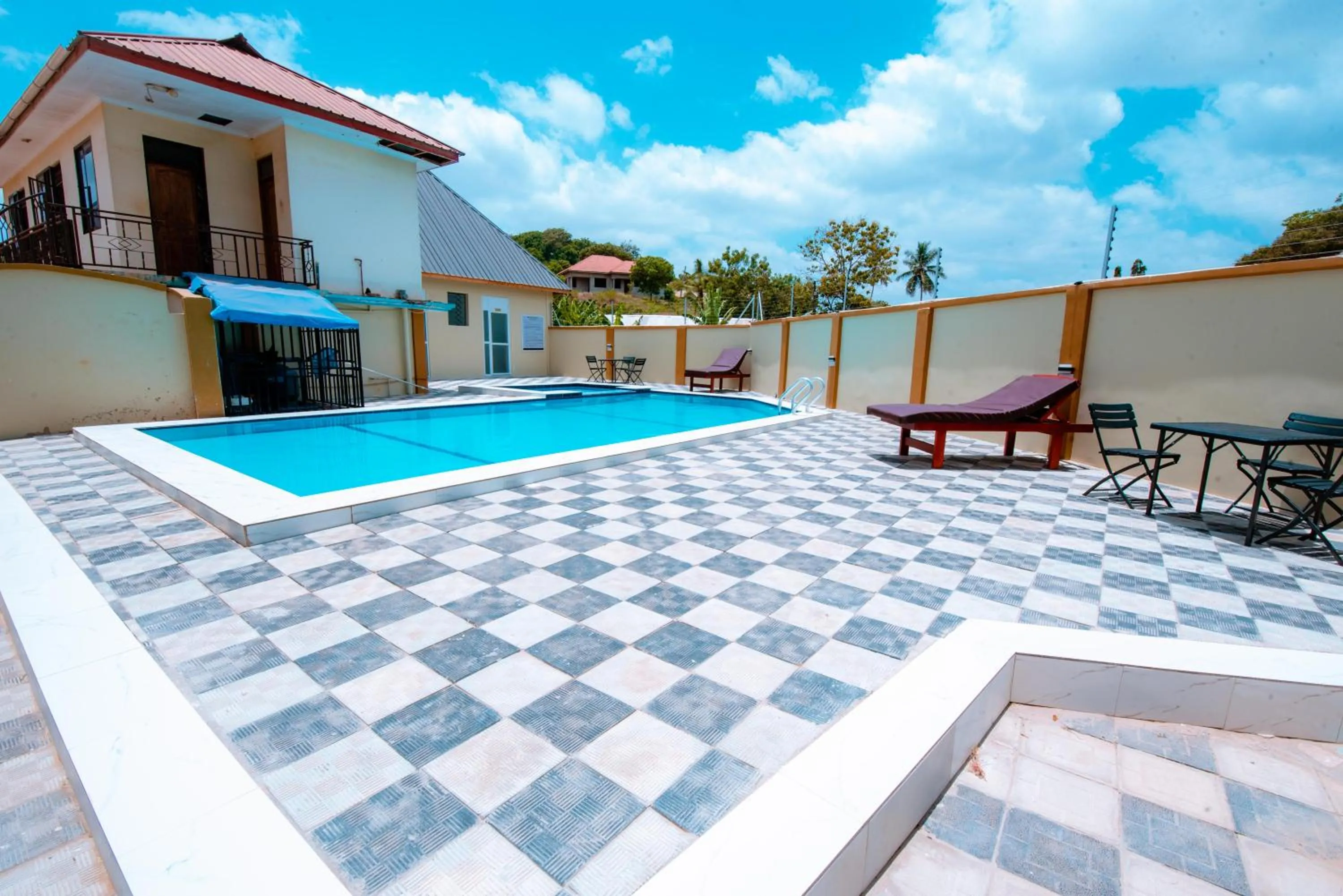 Swimming pool in WILIVINA HOTEL