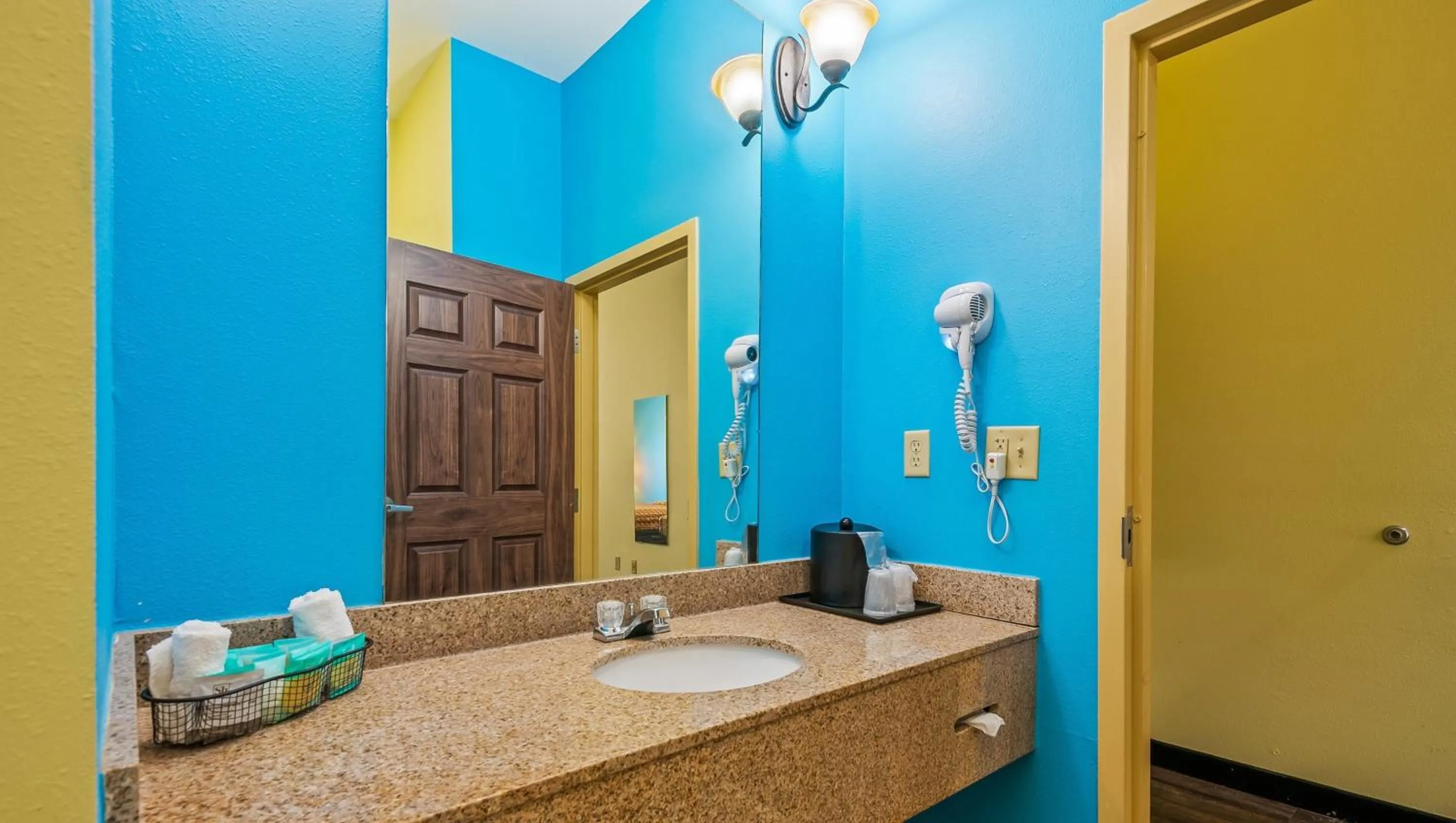 Bathroom in Wildwood Inn