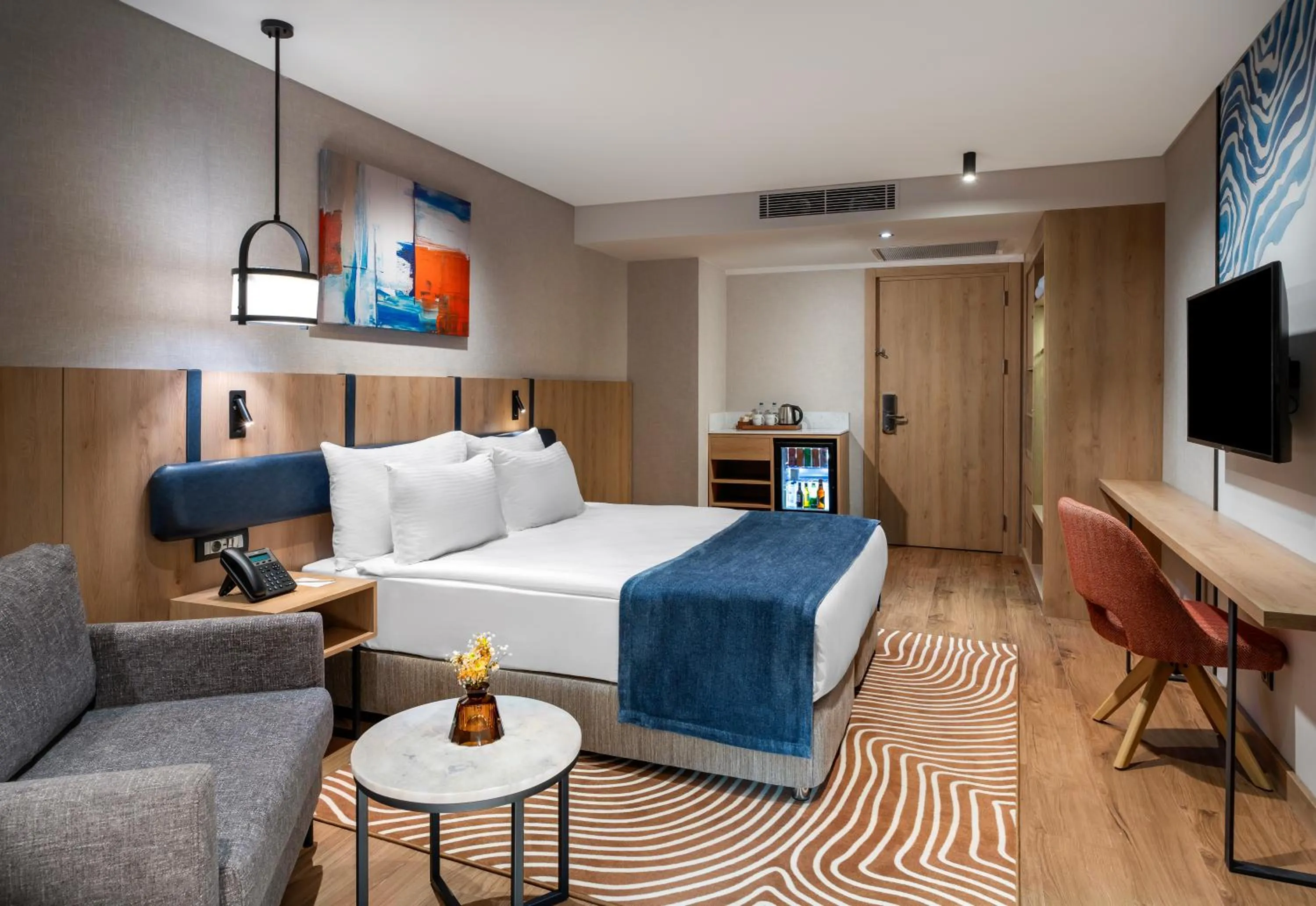 Photo of the whole room, Bed in Elite World Kuşadası