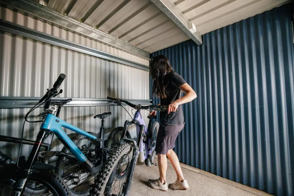 Heritage House Motel & Units