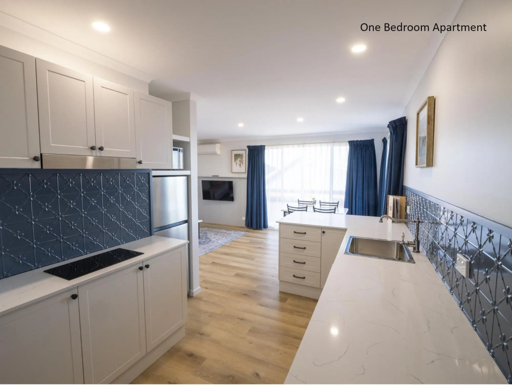 Heritage House Motel & Units