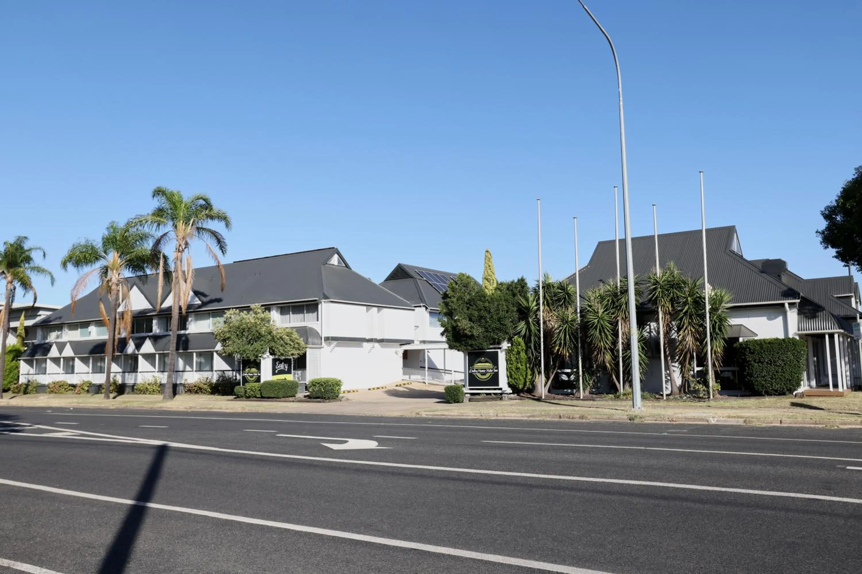 Property building in Dalby Manor Motor Inn