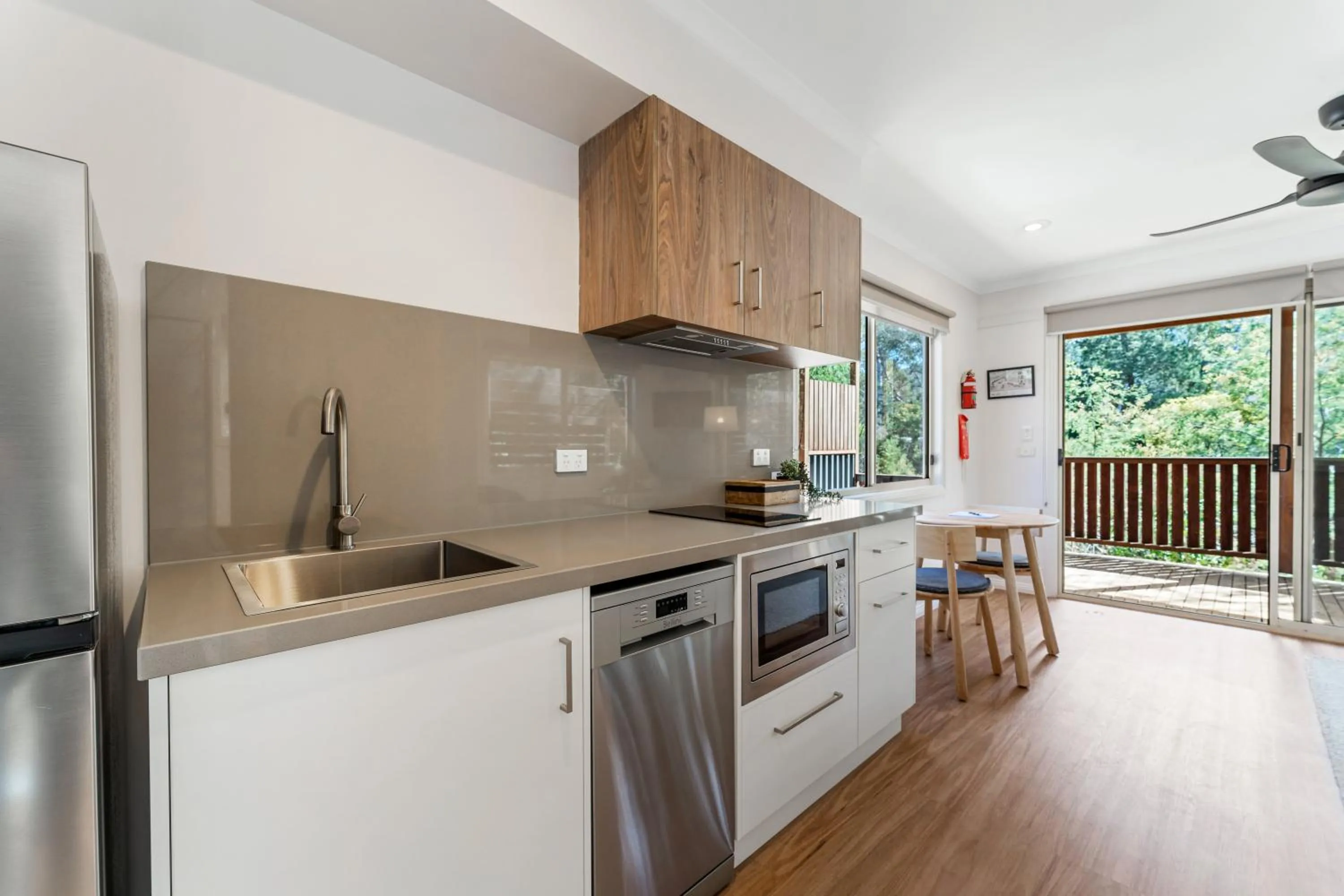 Kitchen or kitchenette in BIG4 Tasman Holiday Parks - Bright