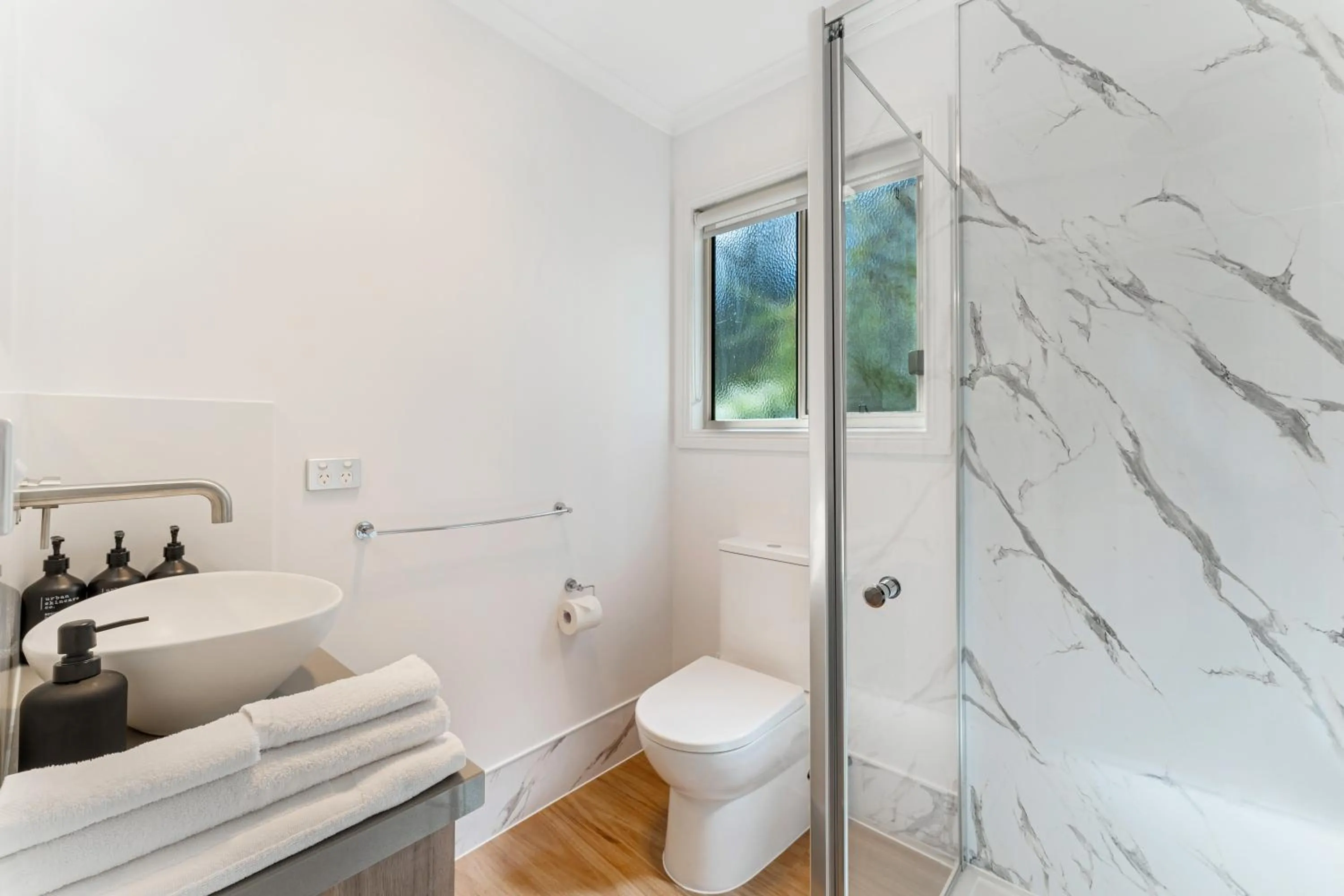 Bathroom in BIG4 Tasman Holiday Parks - Bright