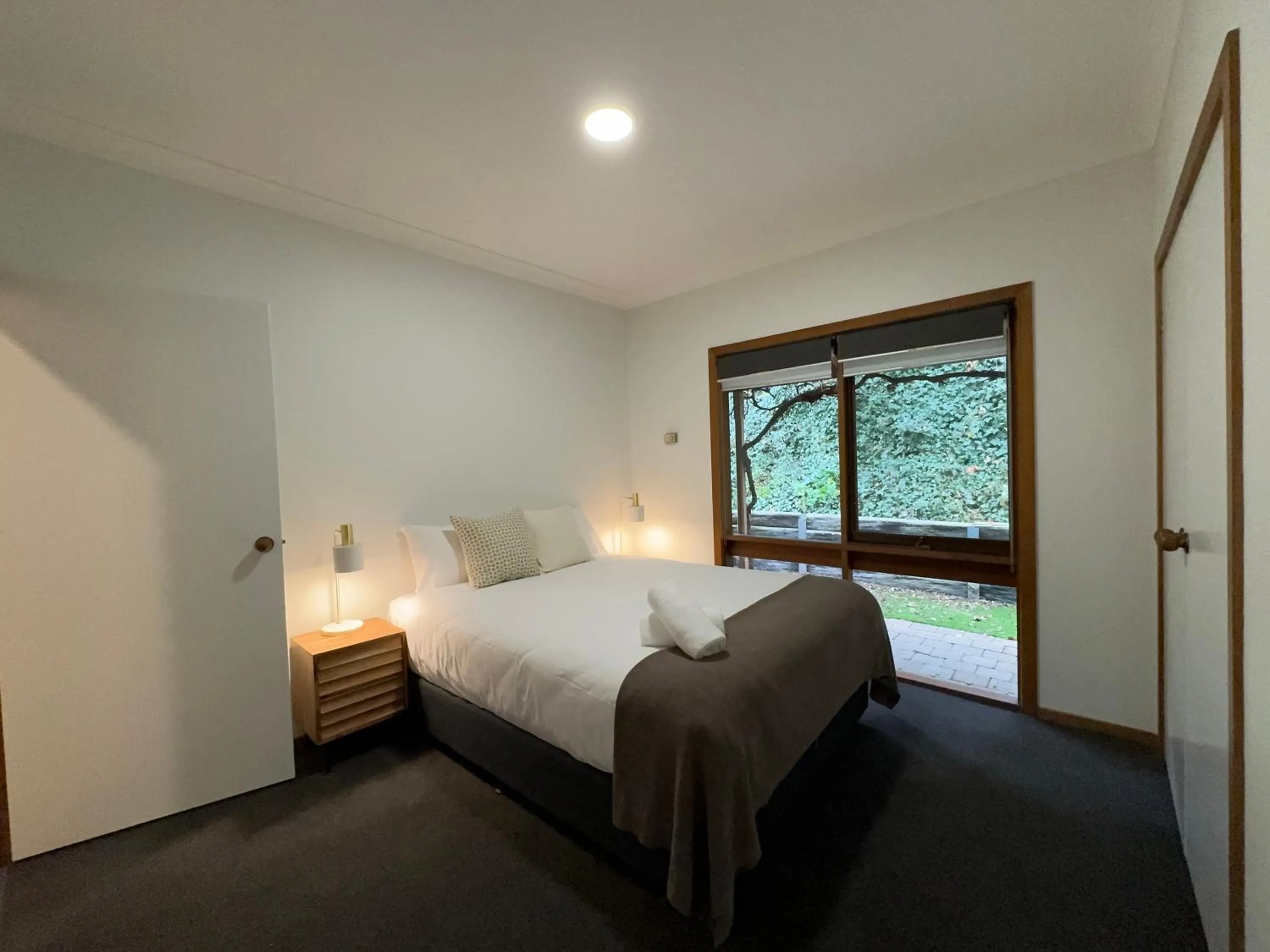 Bedroom, Bed in BIG4 Tasman Holiday Parks - Bright