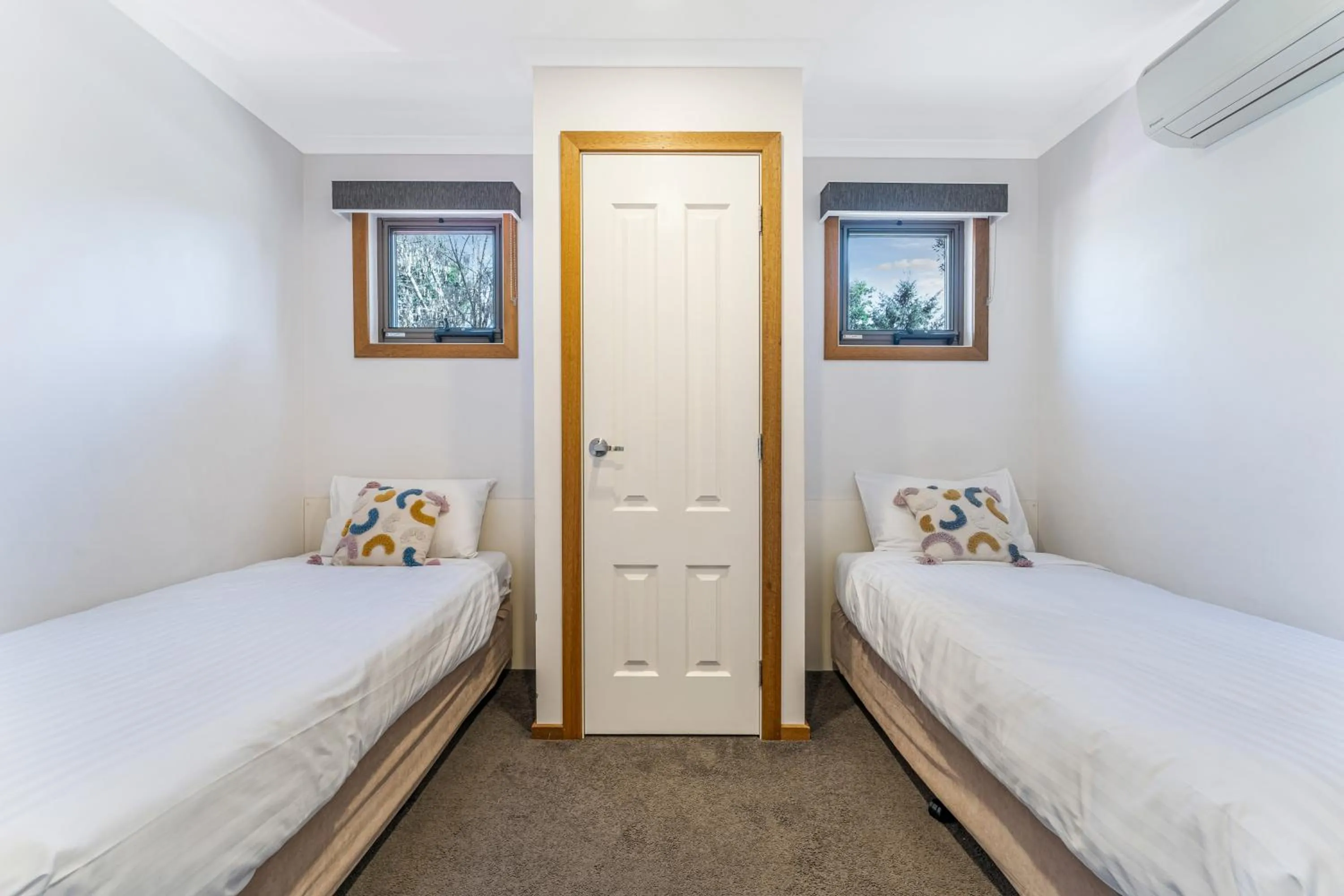 Photo of the whole room, Bed in BIG4 Tasman Holiday Parks - Bright