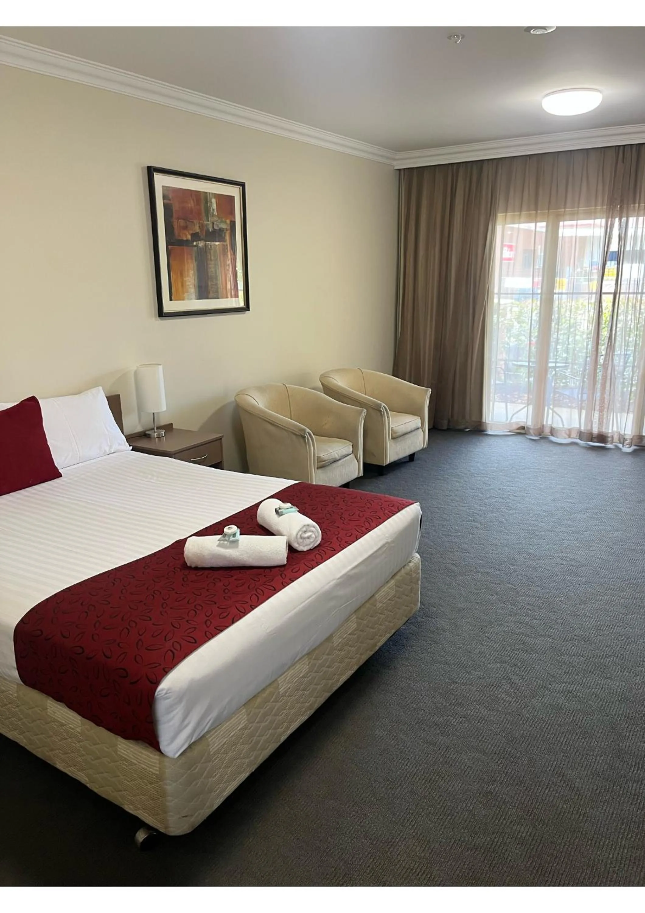 Patio, Bed in Gundagai Gabriel Motor Inn