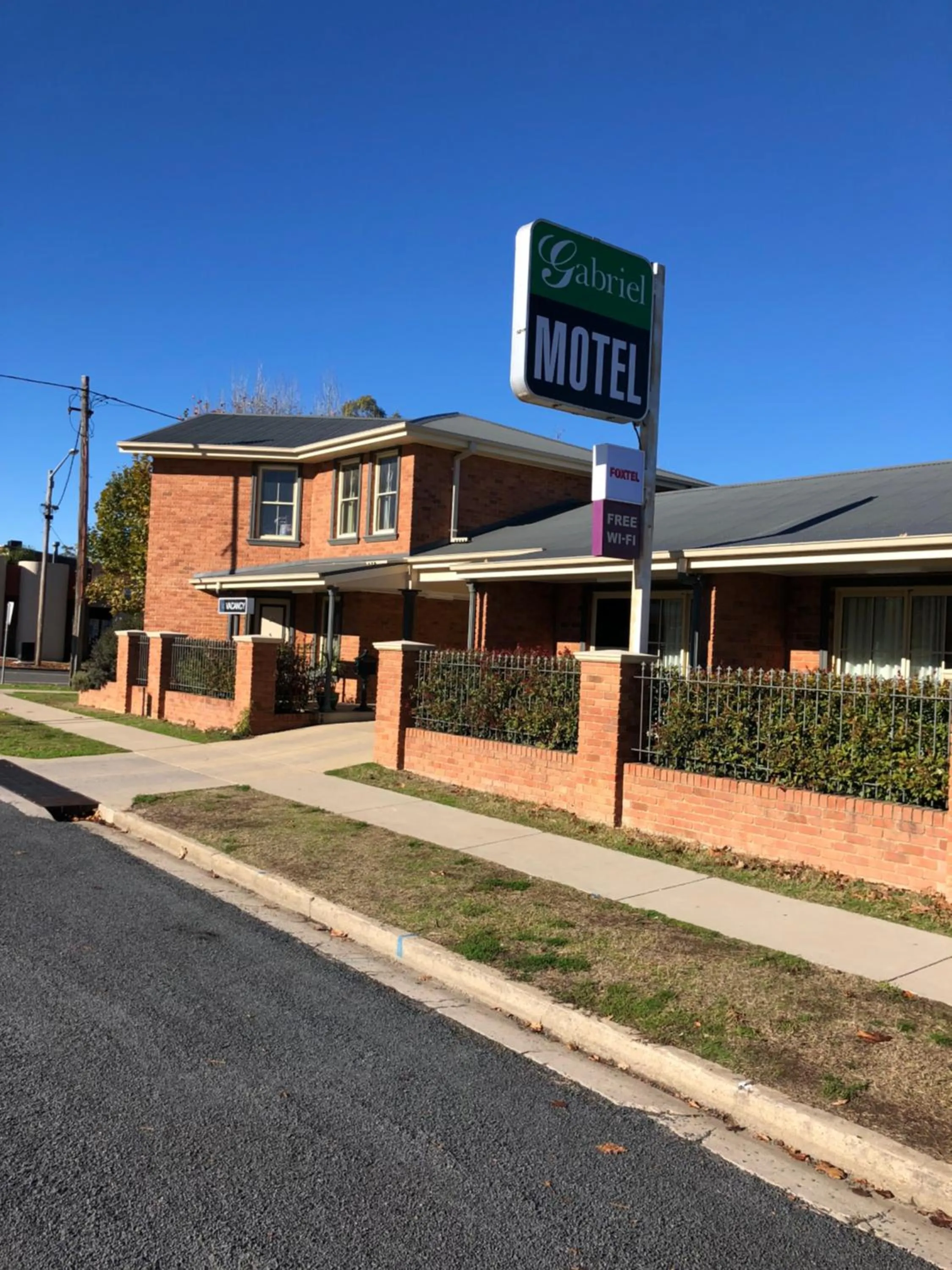 Property building in Gundagai Gabriel Motor Inn
