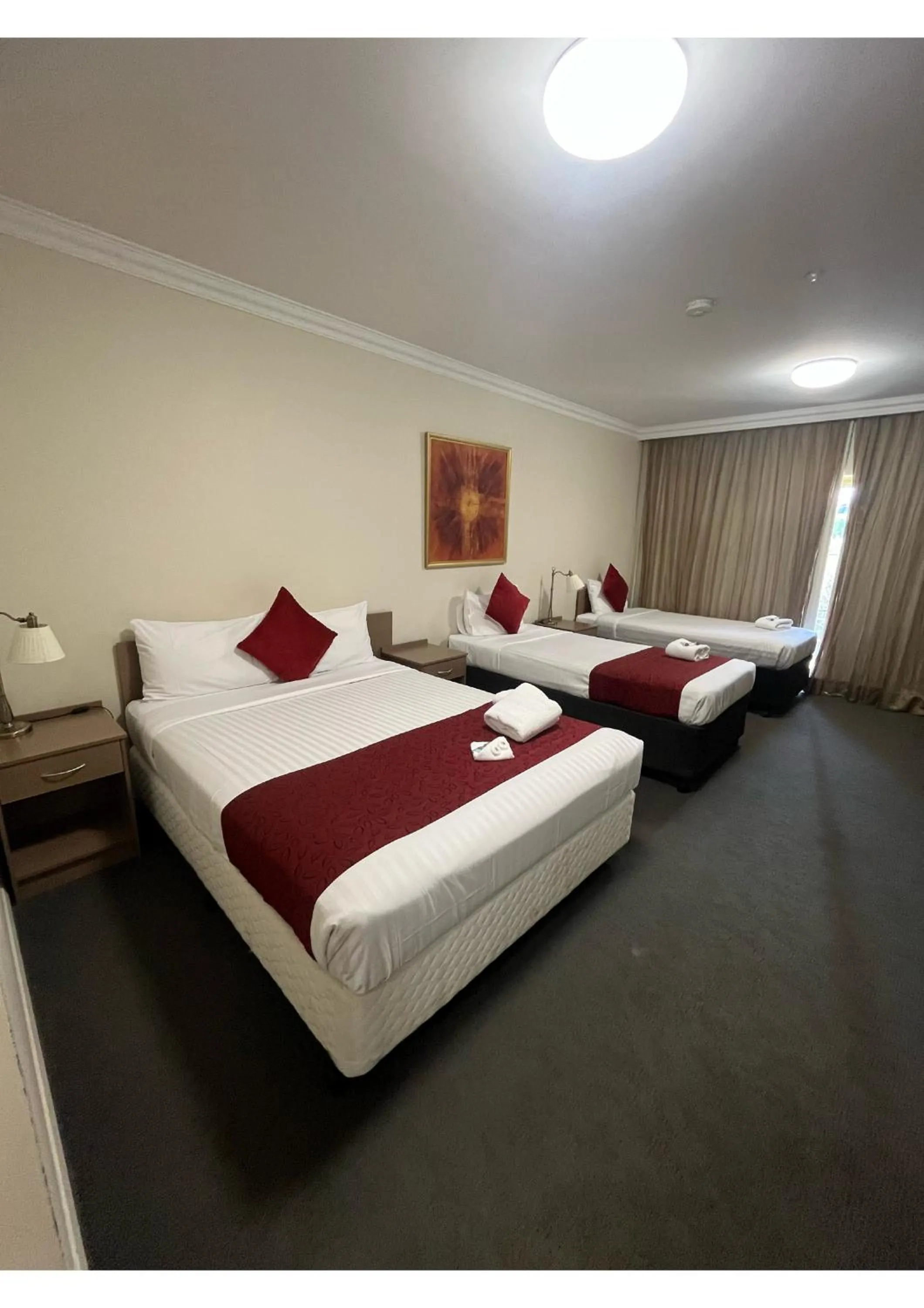 Patio, Bed in Gundagai Gabriel Motor Inn