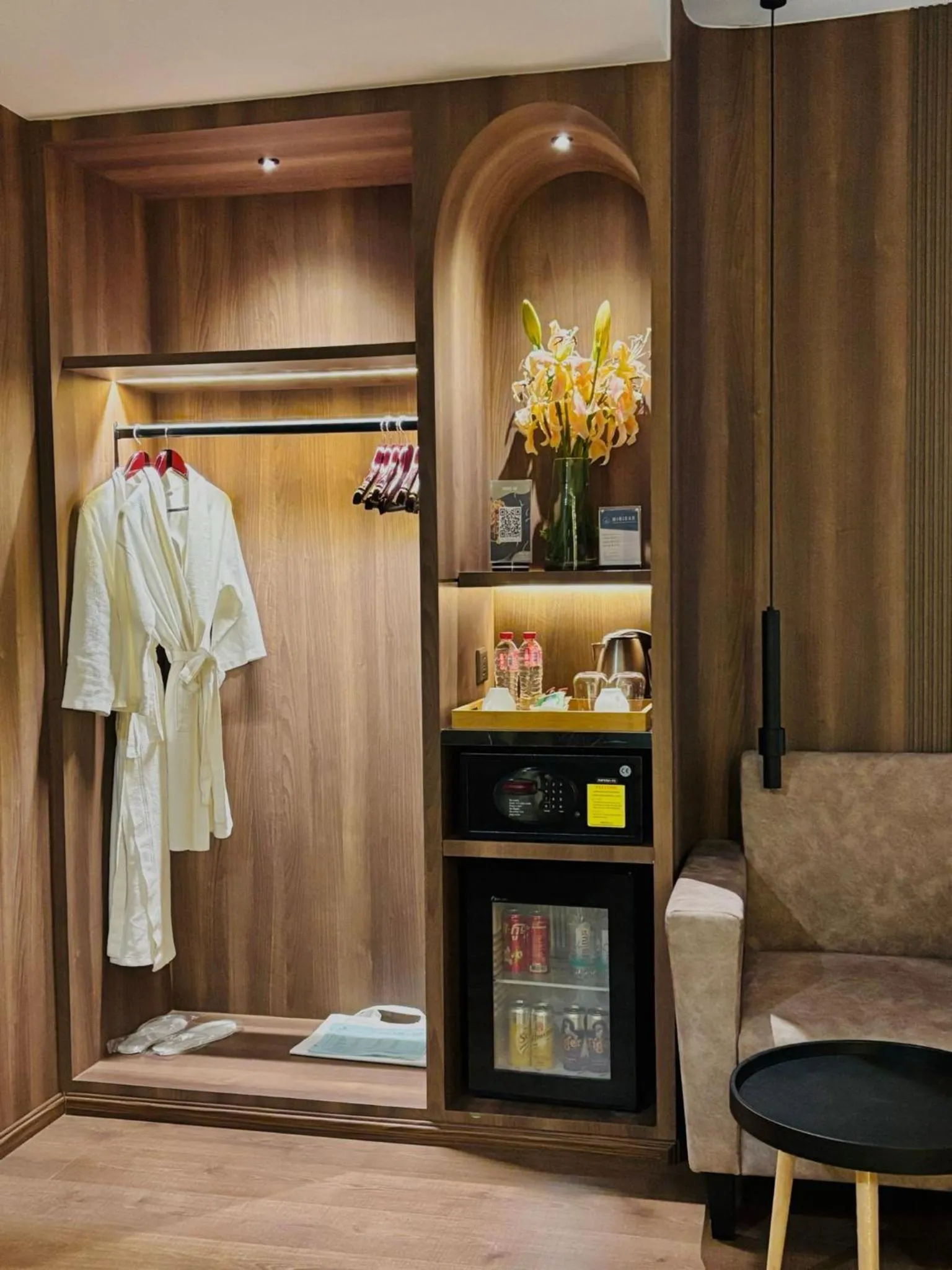 wardrobe in Harmony Phnom Penh Hotel