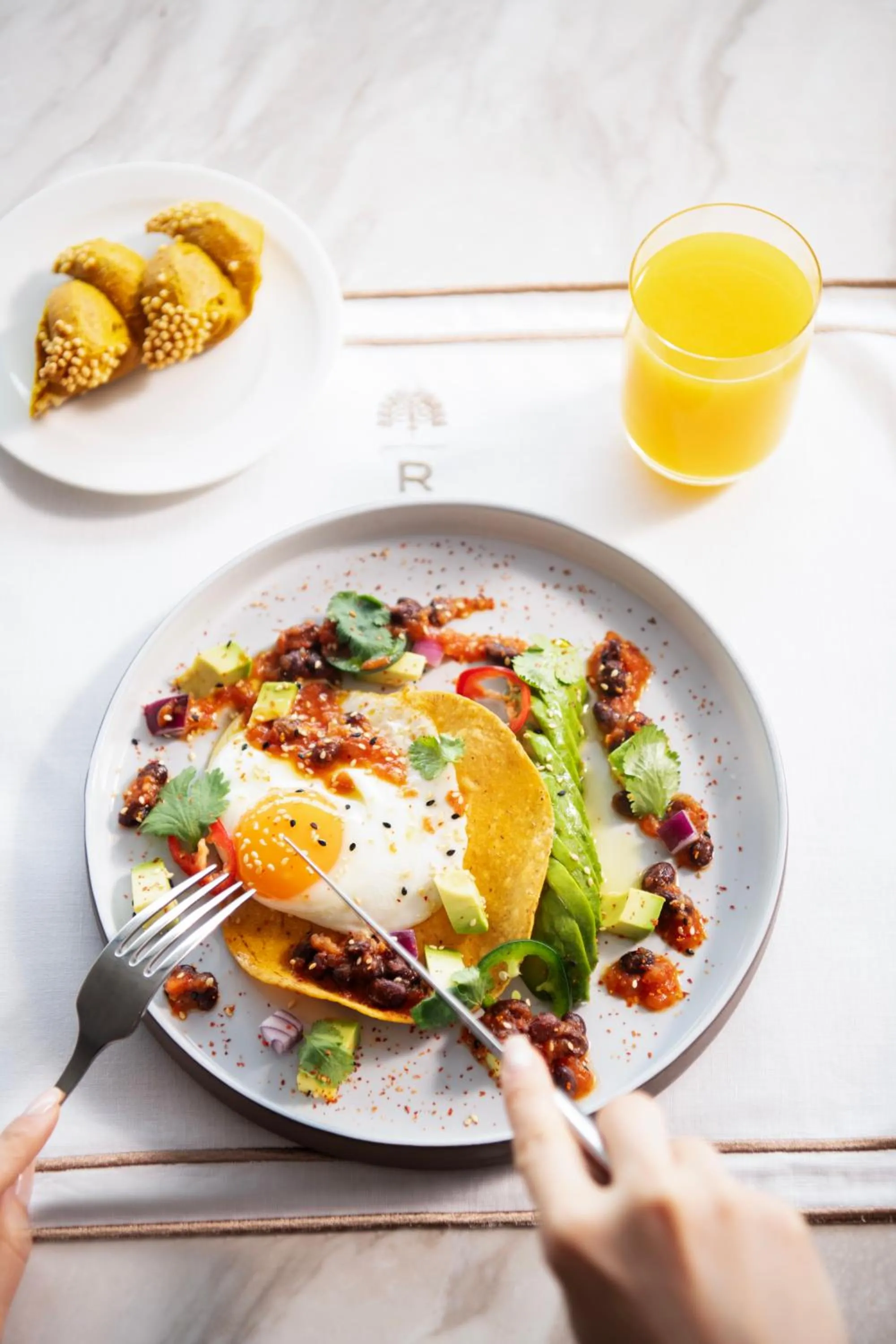 Breakfast in Raffles Istanbul