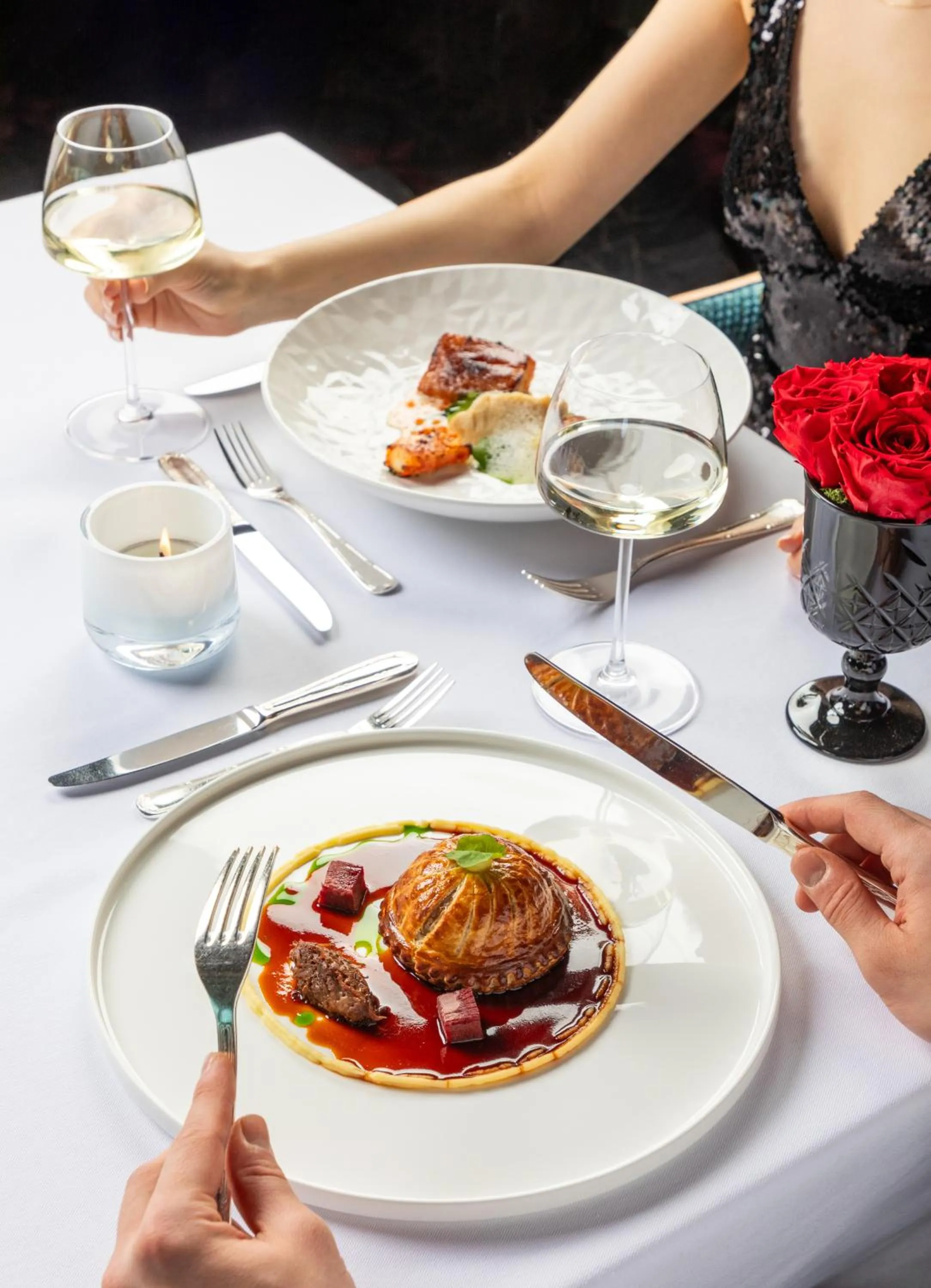 Restaurant/places to eat in Raffles Istanbul