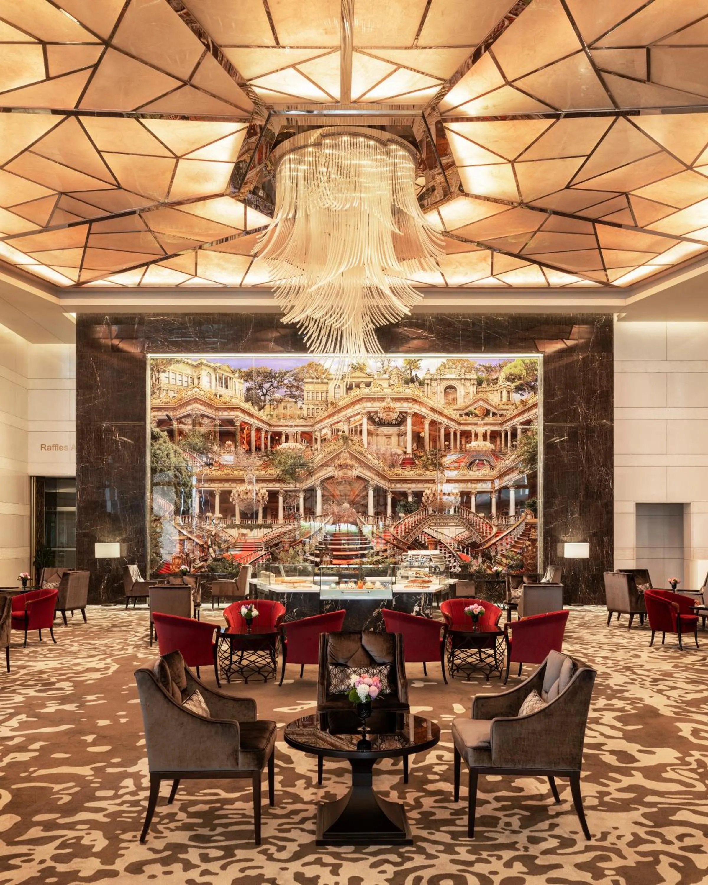 Lobby or reception in Raffles Istanbul