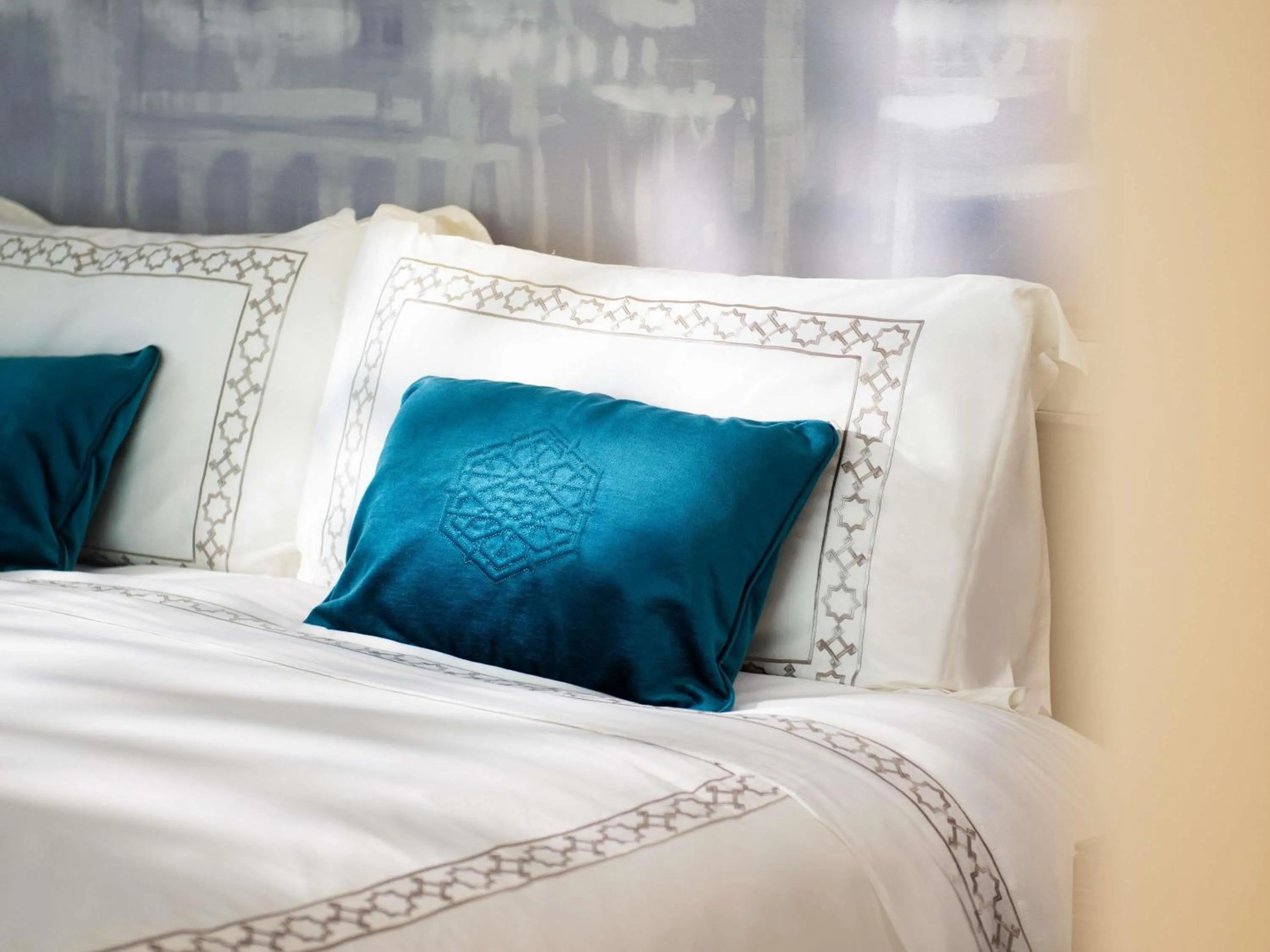 Bedroom, Bed in Raffles Istanbul