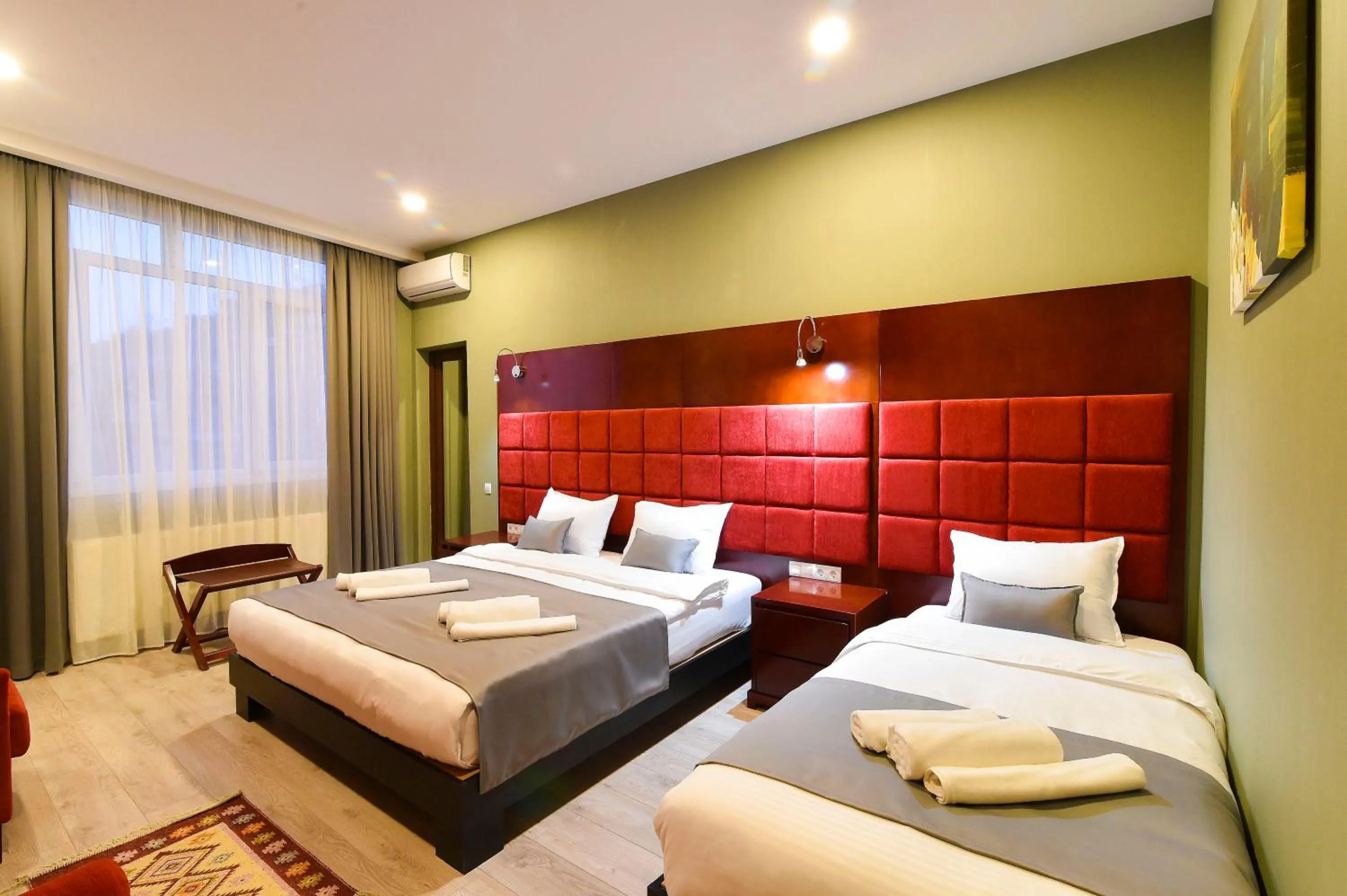 Bed in Kraveli Hotel