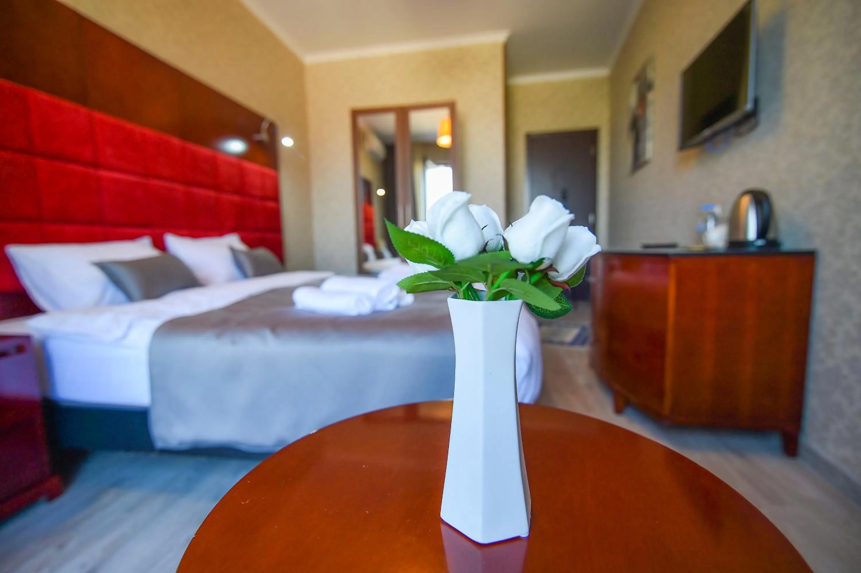 Bed in Kraveli Hotel