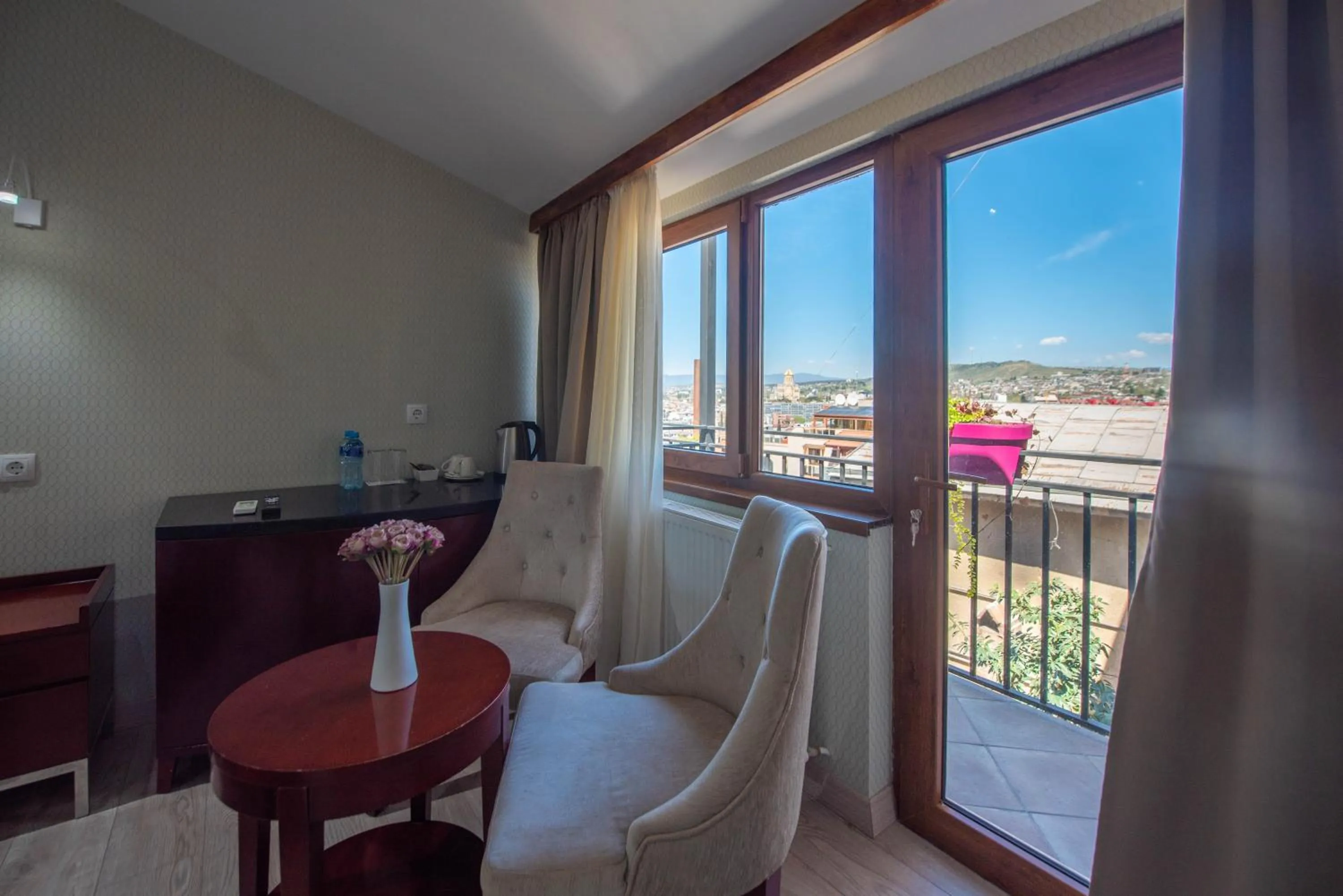 Natural landscape in Kraveli Hotel