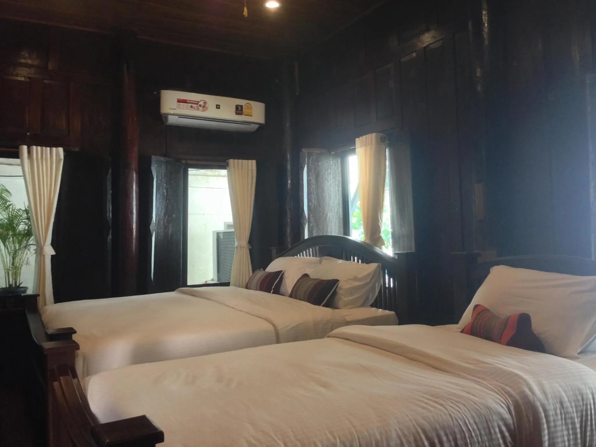 Bedroom, Bed in Ban U Thong Accommodations