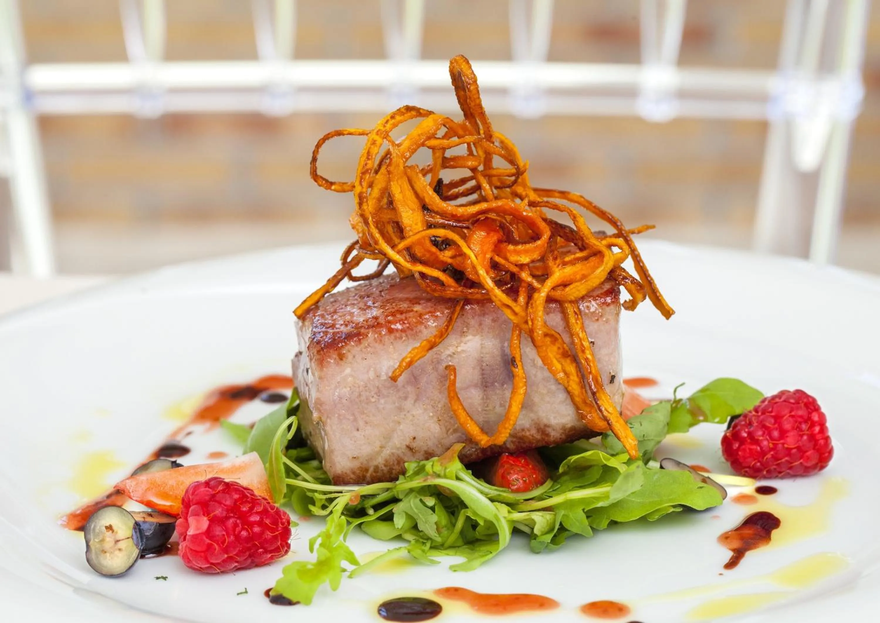 Restaurant/places to eat in Glemerald Hostel