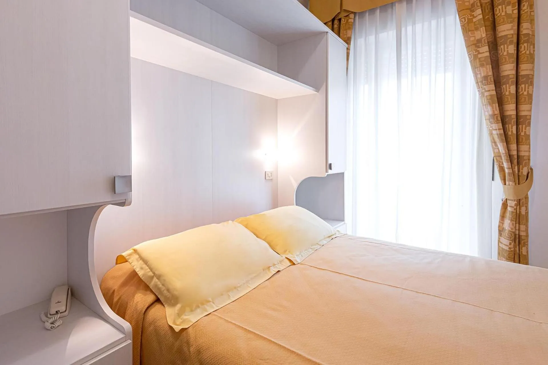 Bed in Hotel Corinna