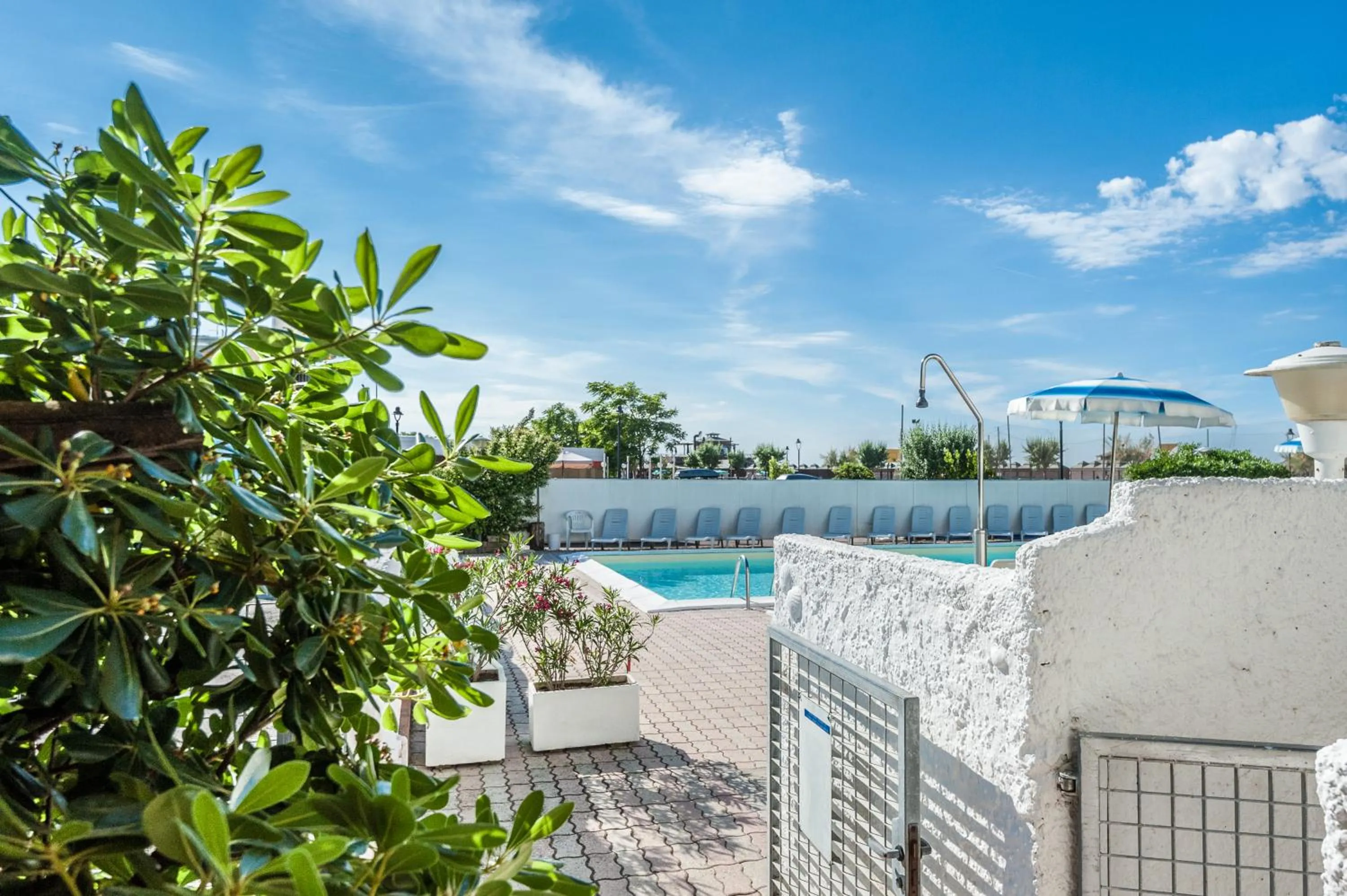 Swimming pool in Hotel Corinna