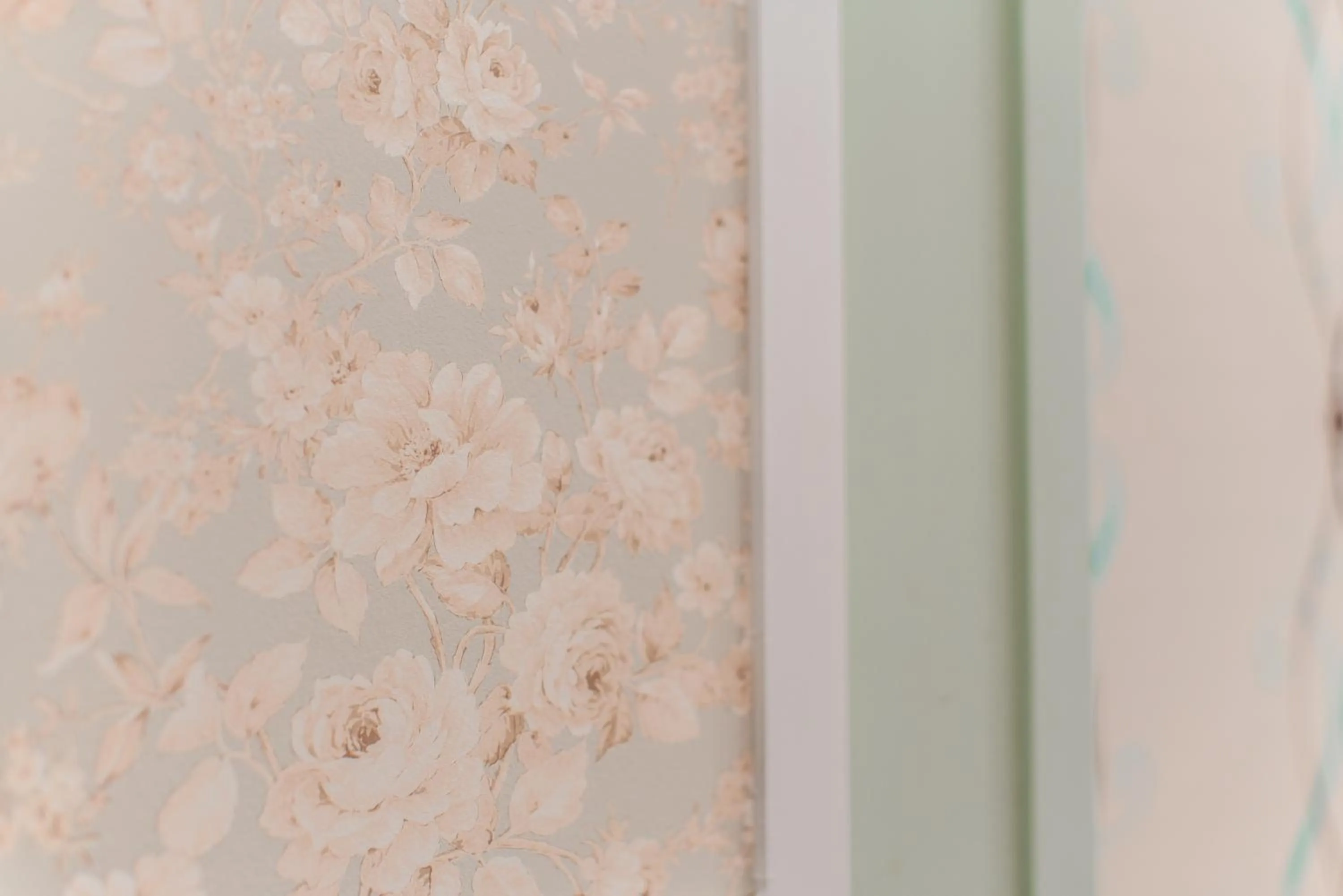 Decorative detail in Story Inn City