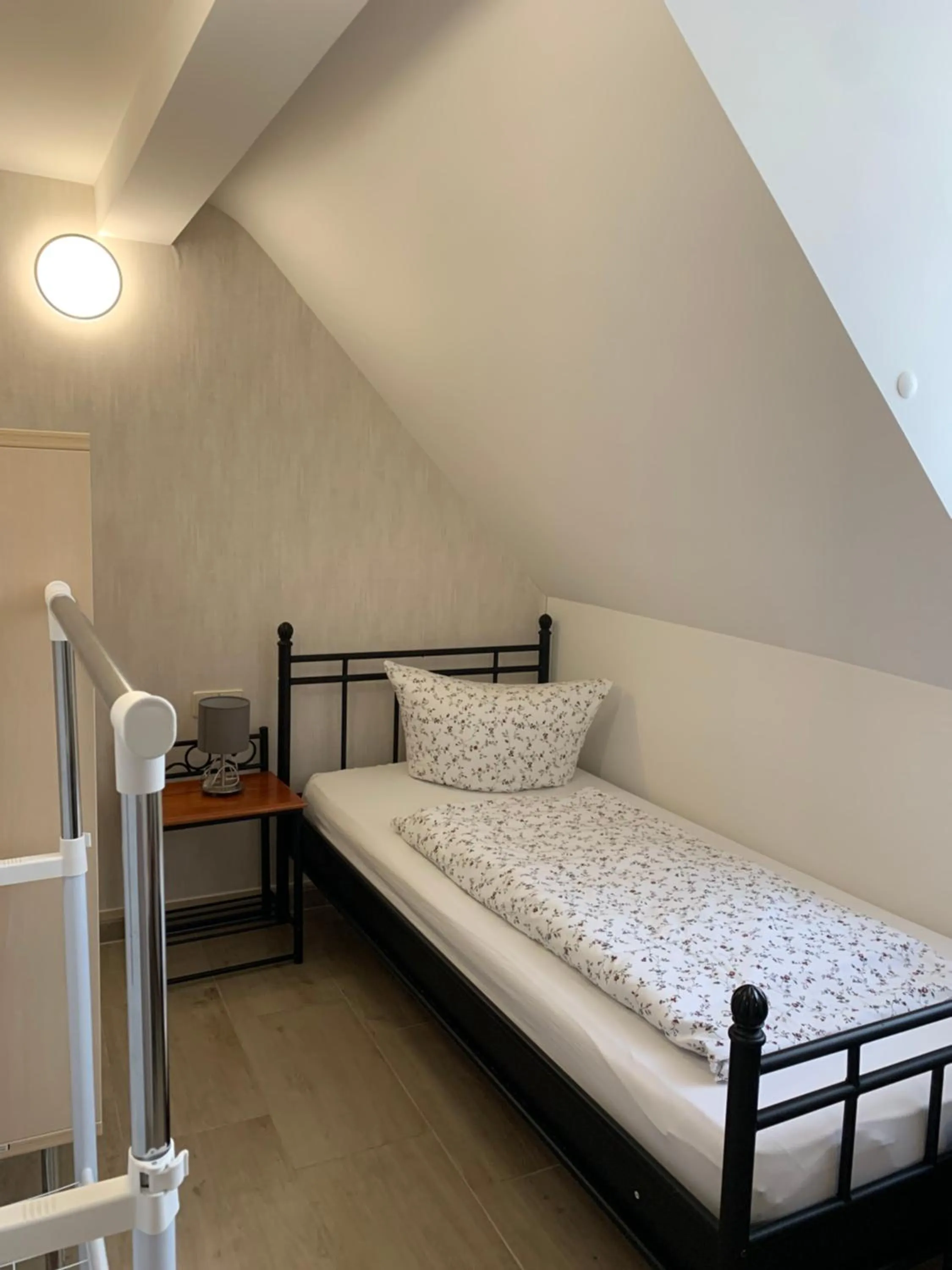 Bed in Apparthaus Pfeifer