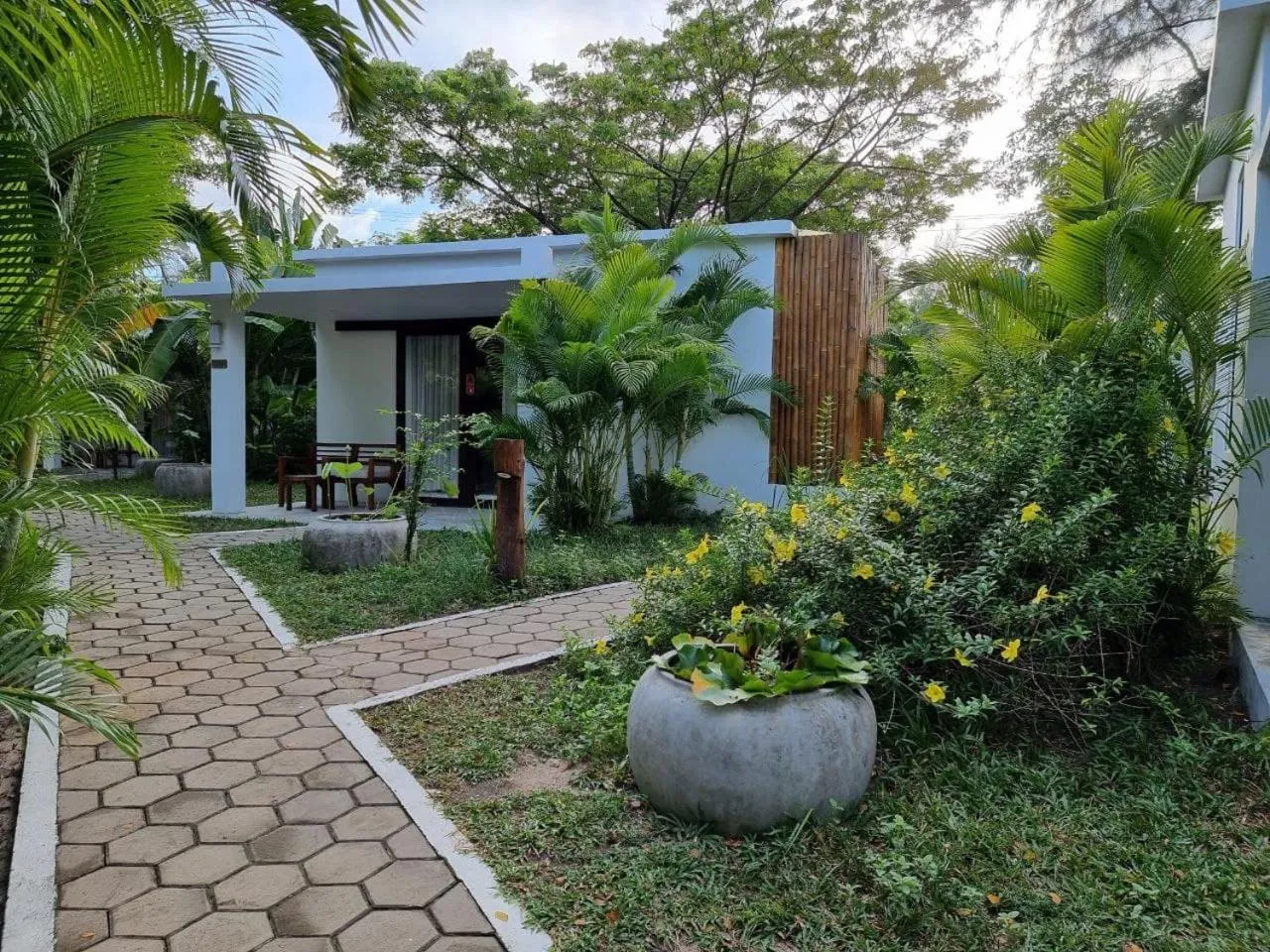 Patio in Sahaa Beach Resort