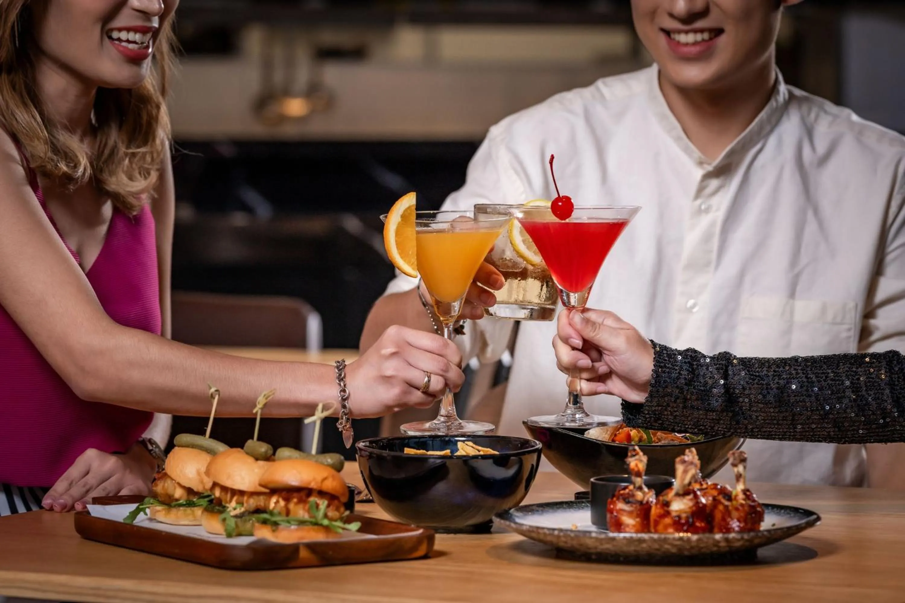 Restaurant/places to eat in Moxy Bangkok Ratchaprasong