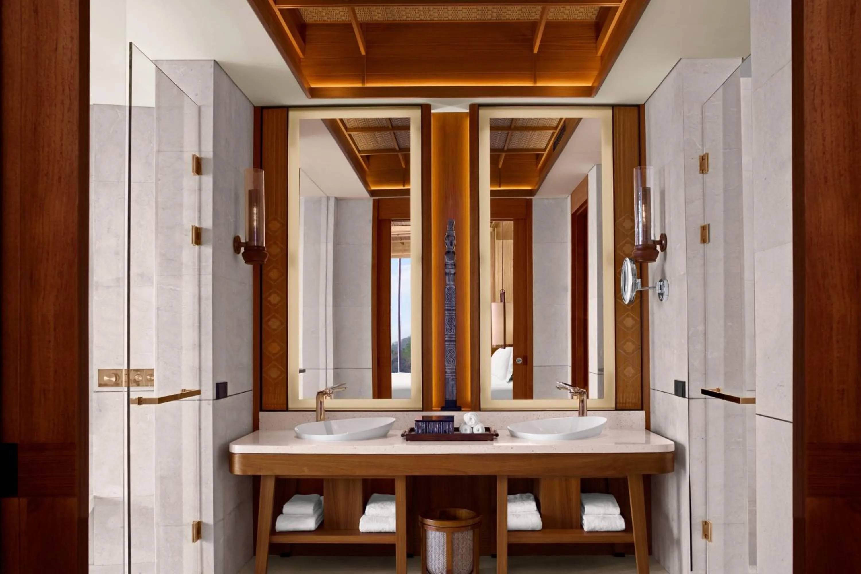 Bathroom in TA’AKTANA, a Luxury Collection Resort & Spa, Labuan Bajo